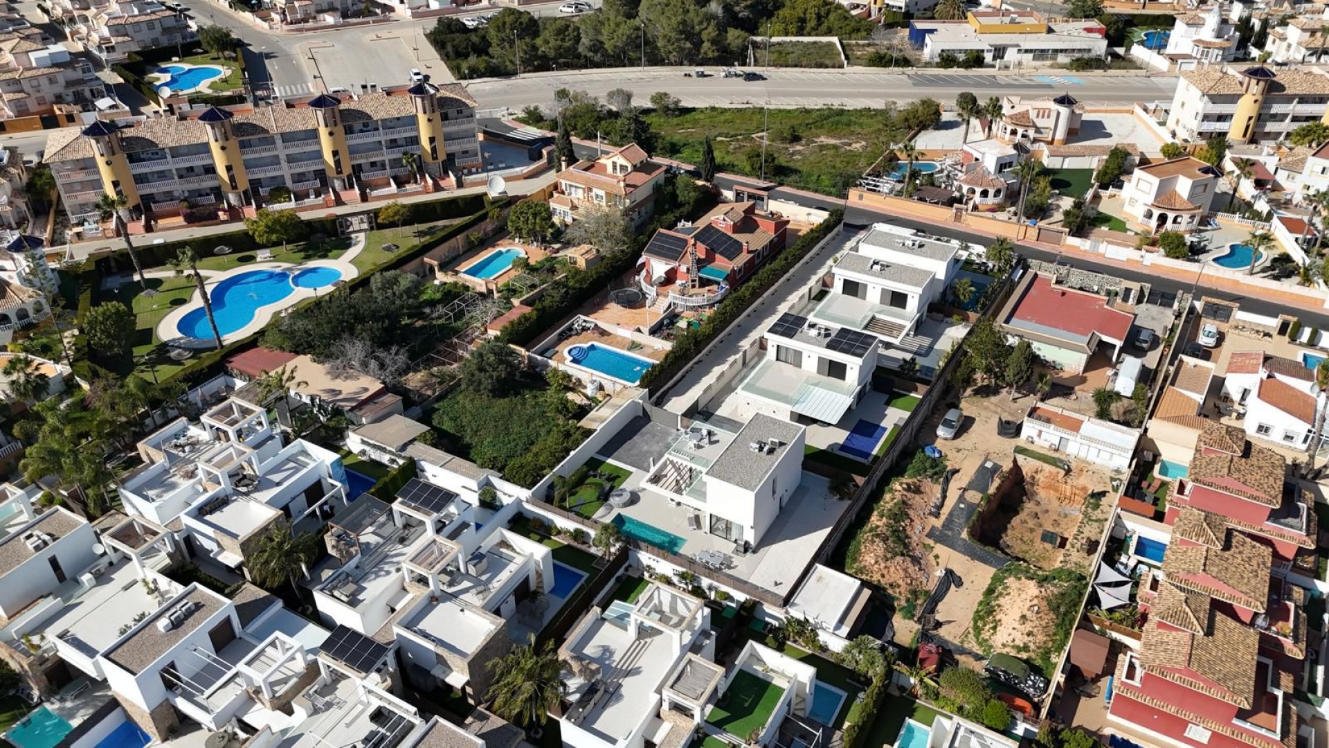 Resale - Land - Cabo Roig