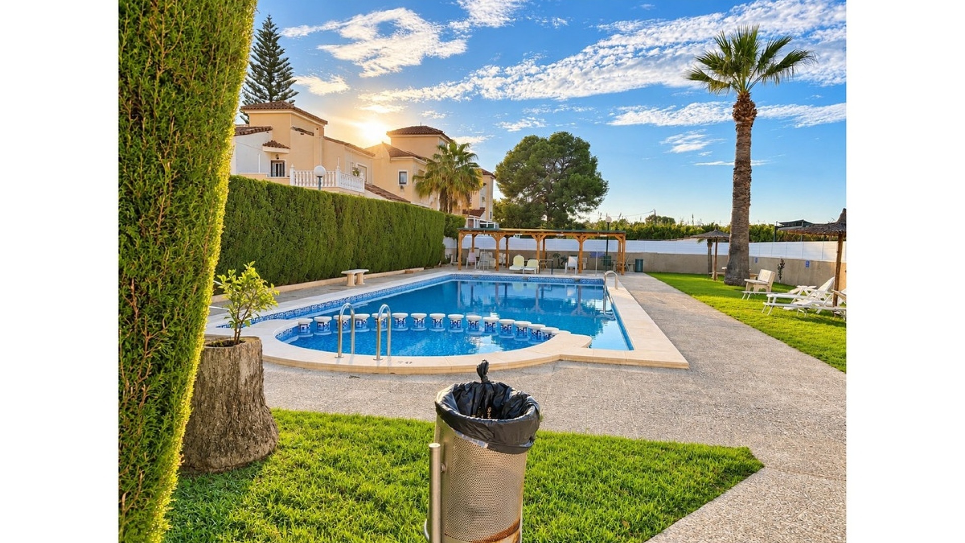 Resale - Townhouse - Algorfa - Algorfa Centro