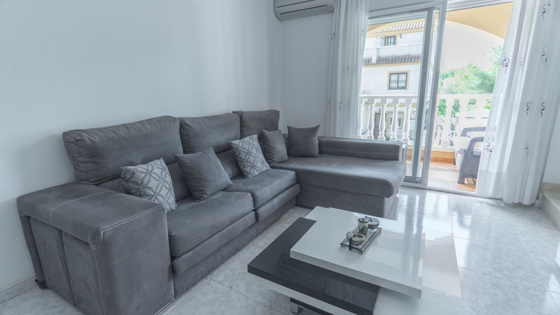 Resale - Townhouse - Algorfa - La Finca Golf - Montemar