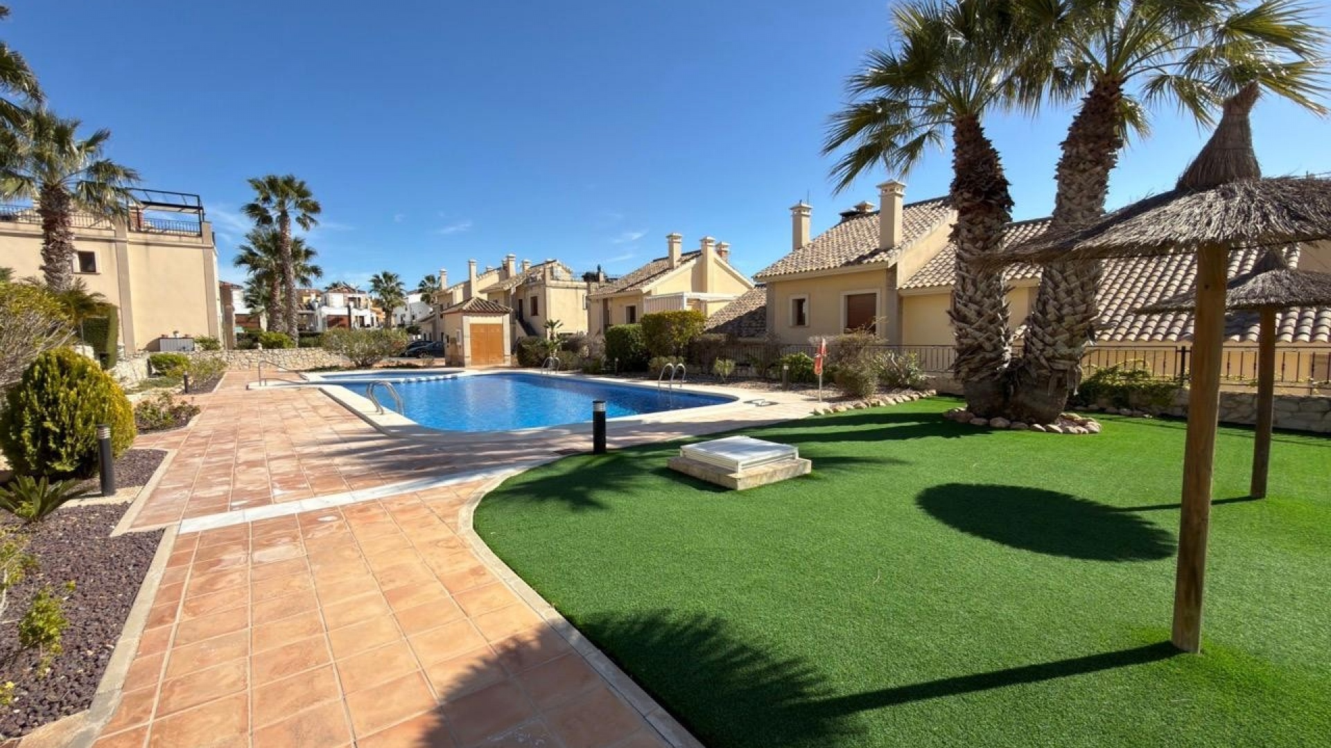 Resale - Townhouse - Algorfa - La Finca Golf