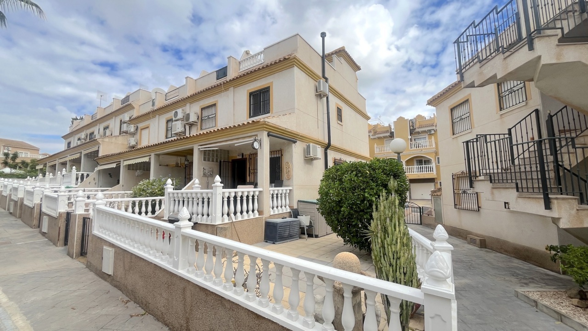 Resale - Townhouse - Algorfa - Montemar