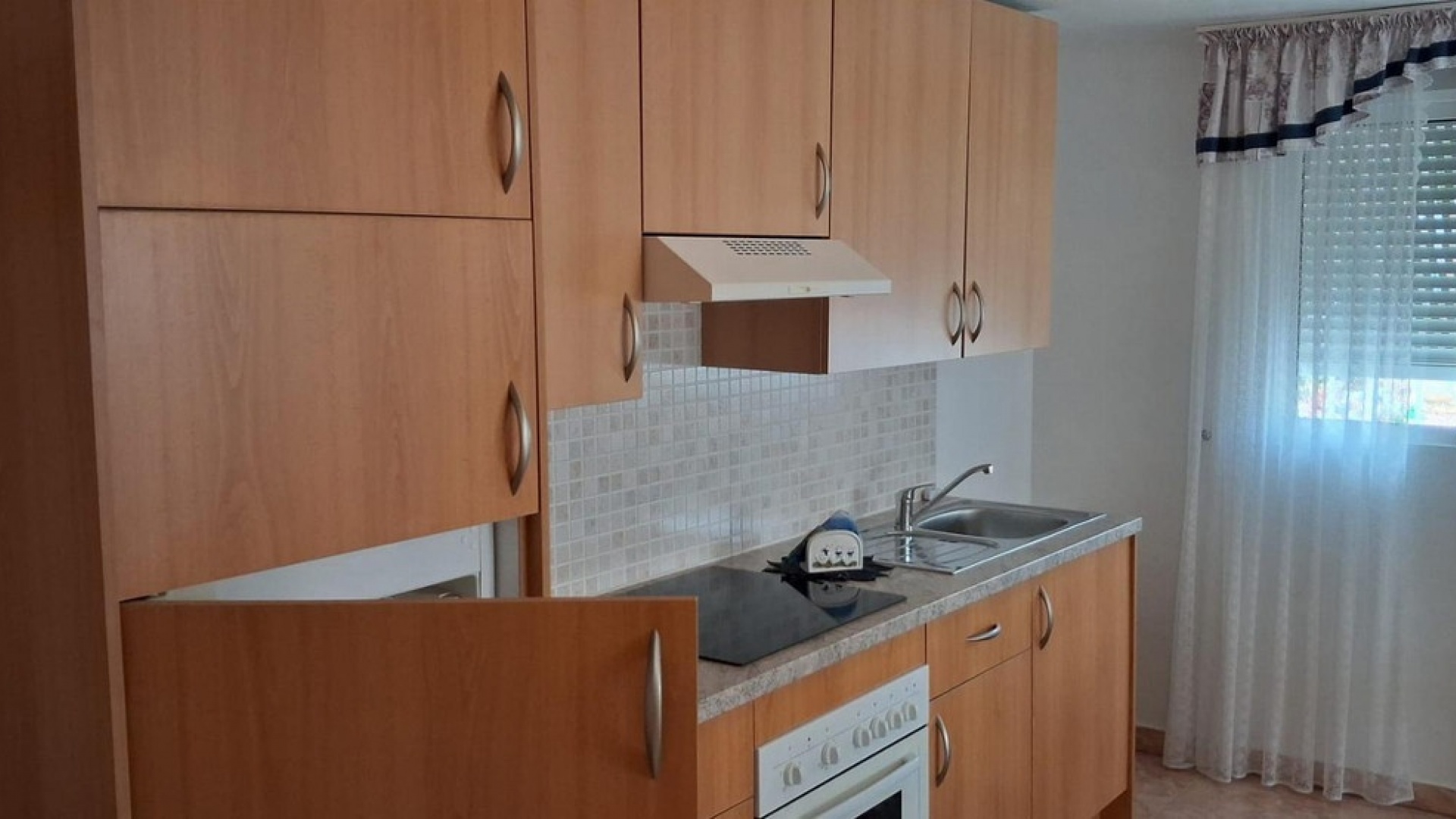 Resale - Townhouse - Benferri