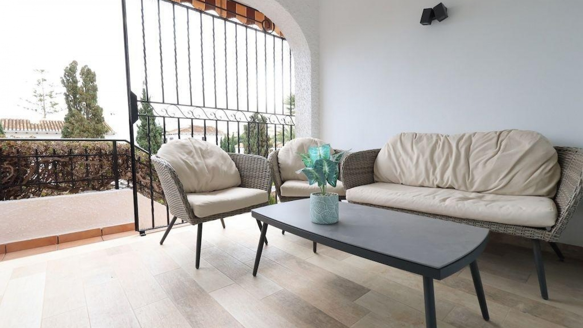 Resale - Townhouse - Cabo Roig - Beachside