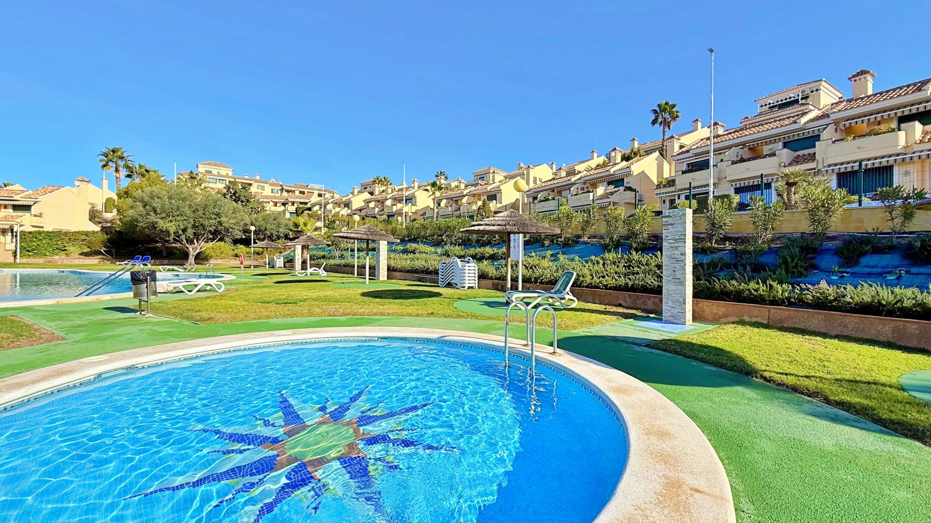 Resale - Townhouse - Campoamor