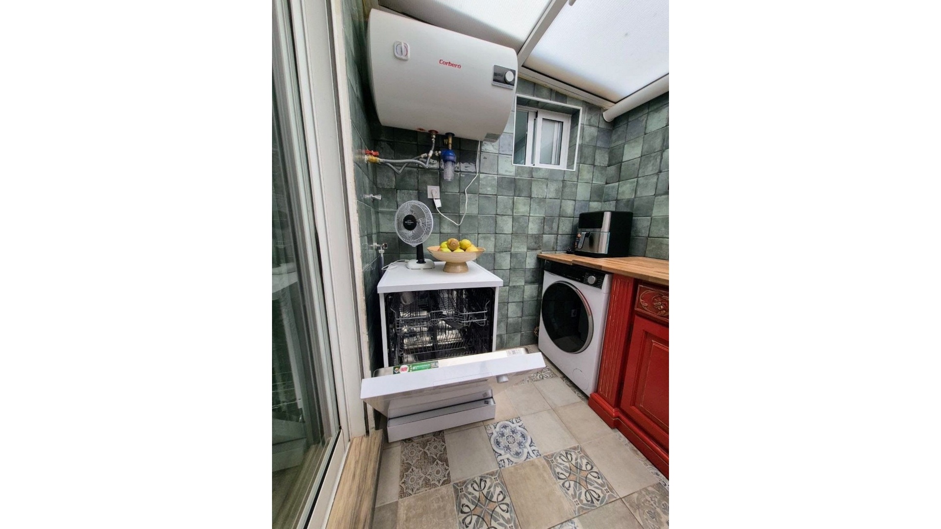 Resale - Townhouse - Cartagena - Los Nietos