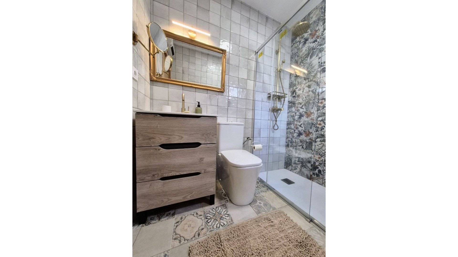 Resale - Townhouse - Cartagena - Los Nietos