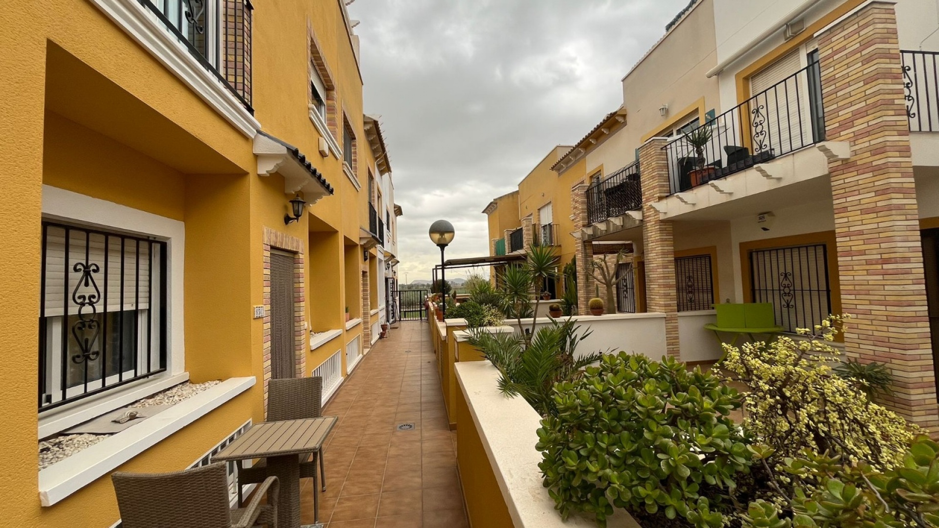 Resale - Townhouse - Catral
