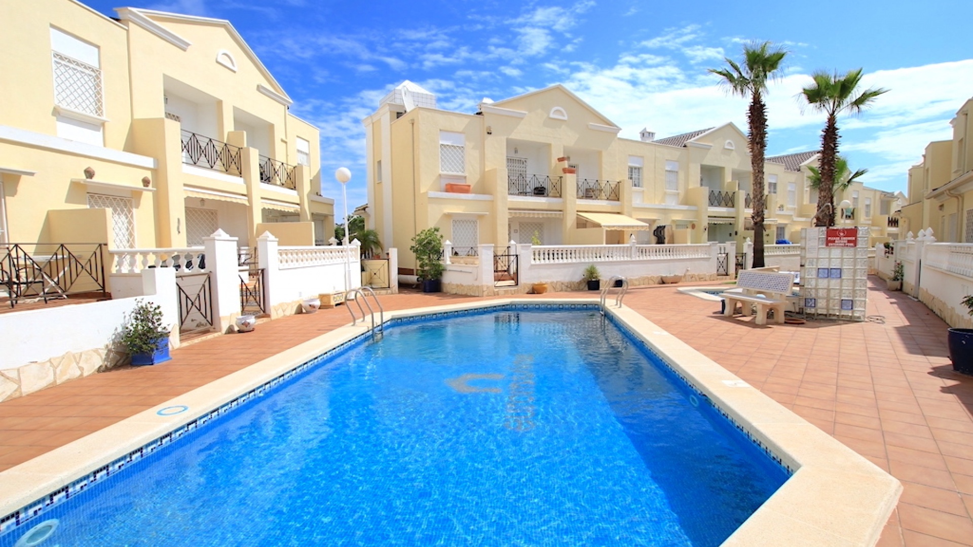 Resale - Townhouse - Ciudad Quesada - Dona Pepa