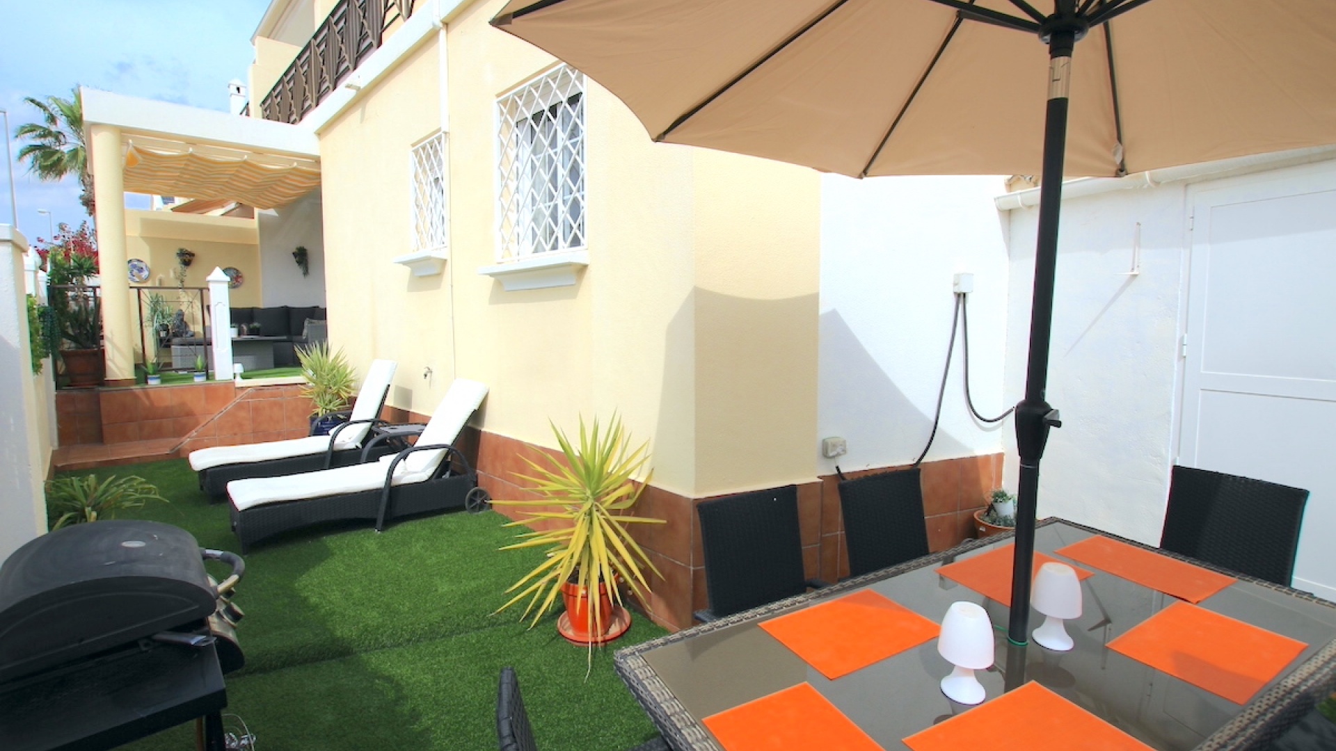 Resale - Townhouse - Ciudad Quesada - Dona Pepa