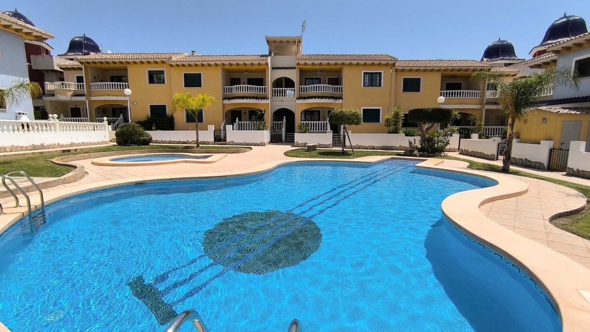 Resale - Townhouse - Ciudad Quesada - Dona Pepa