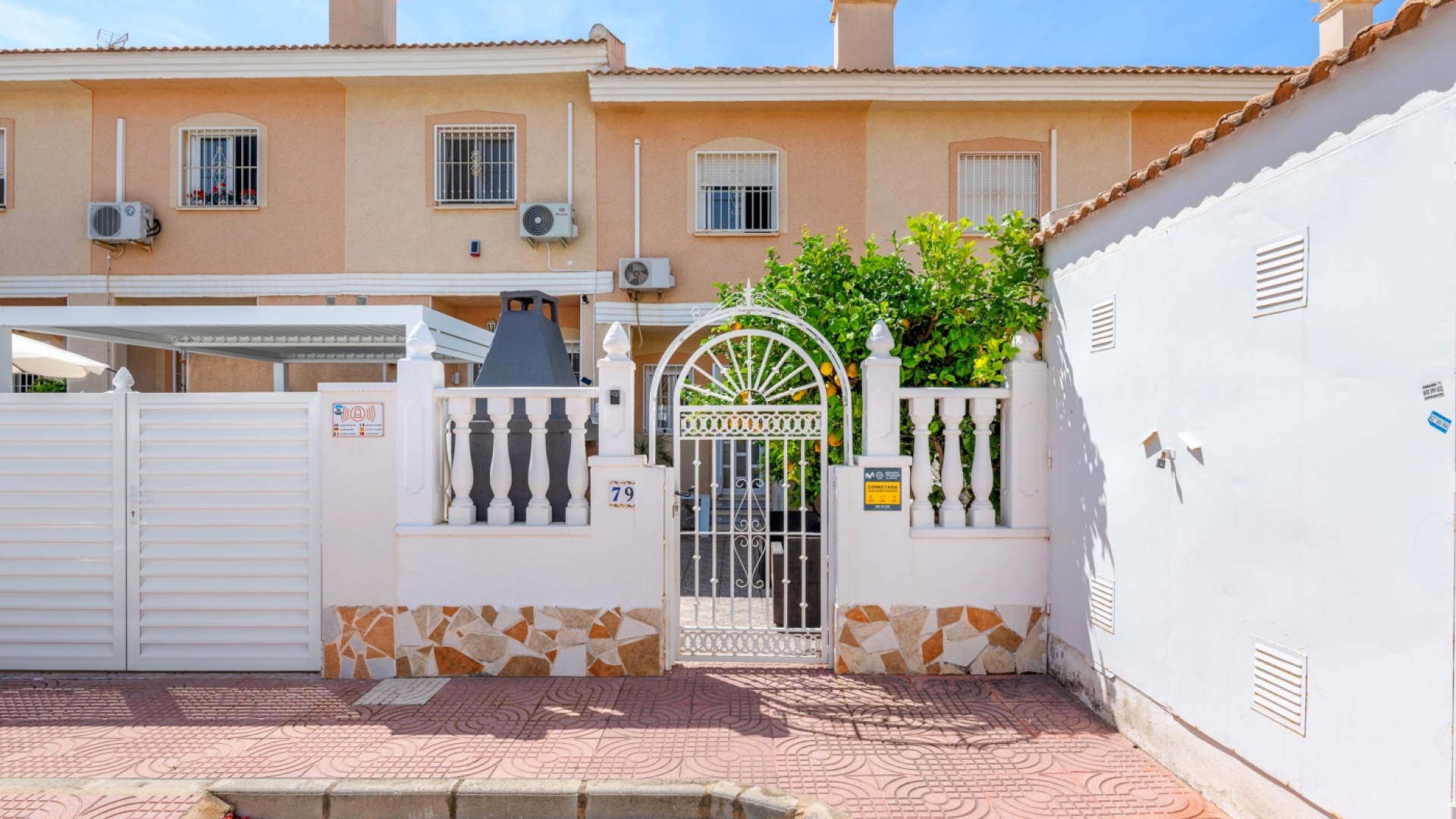 Resale - Townhouse - Ciudad Quesada - Dona Pepa
