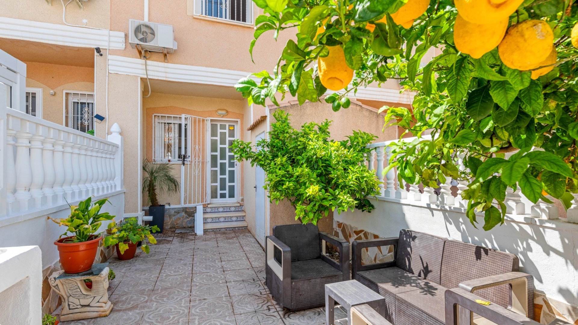 Resale - Townhouse - Ciudad Quesada - Dona Pepa