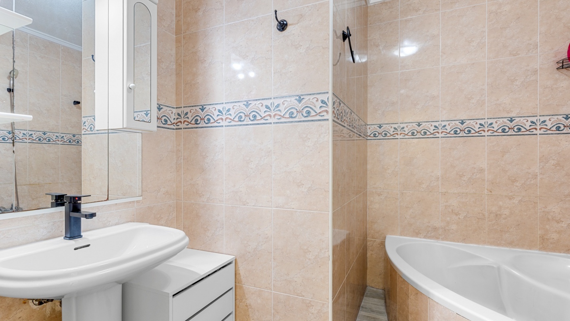 Resale - Townhouse - Ciudad Quesada - Dona Pepa