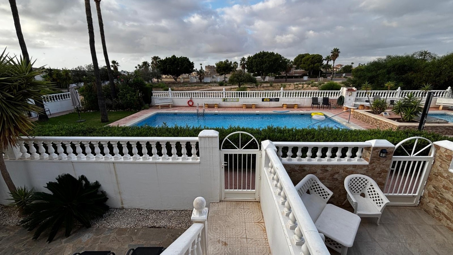 Resale - Townhouse - Ciudad Quesada - Dona Pepa