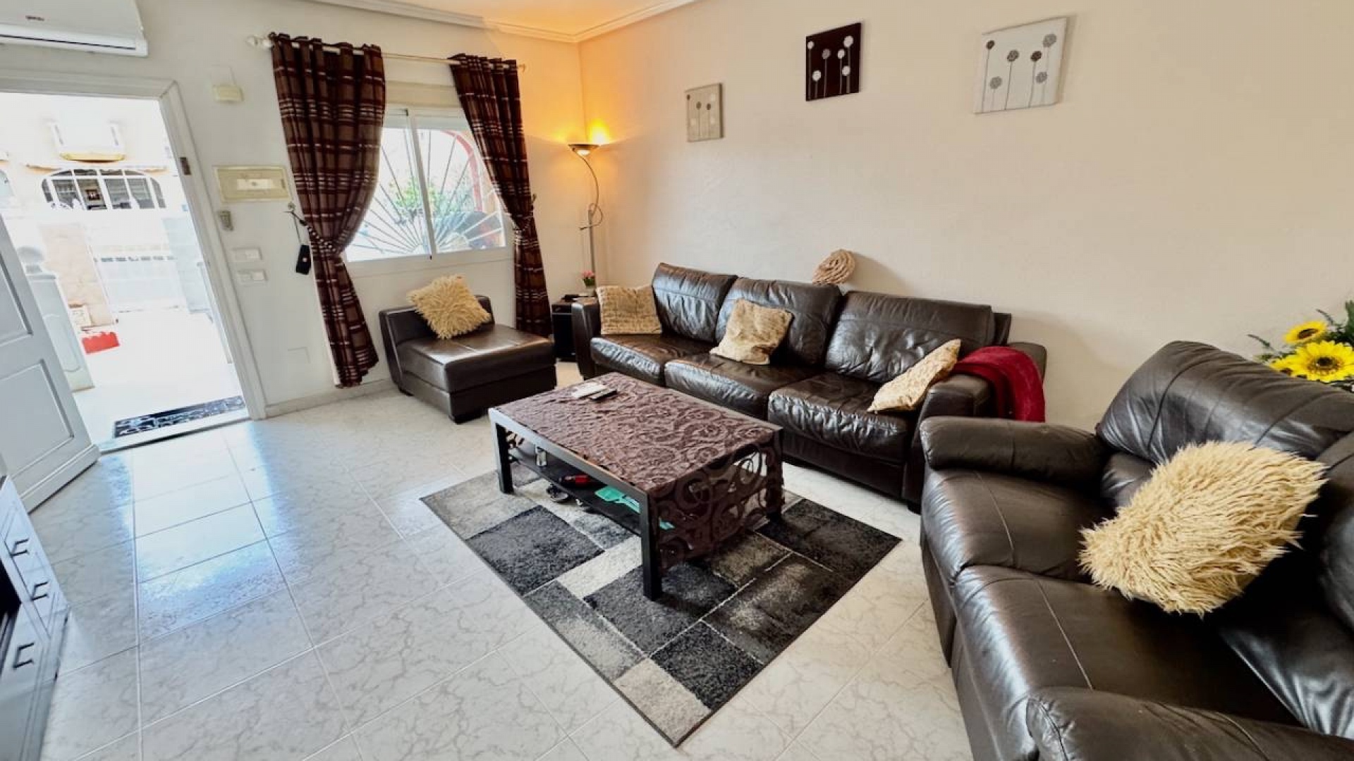 Resale - Townhouse - Ciudad Quesada - Dona Pepa