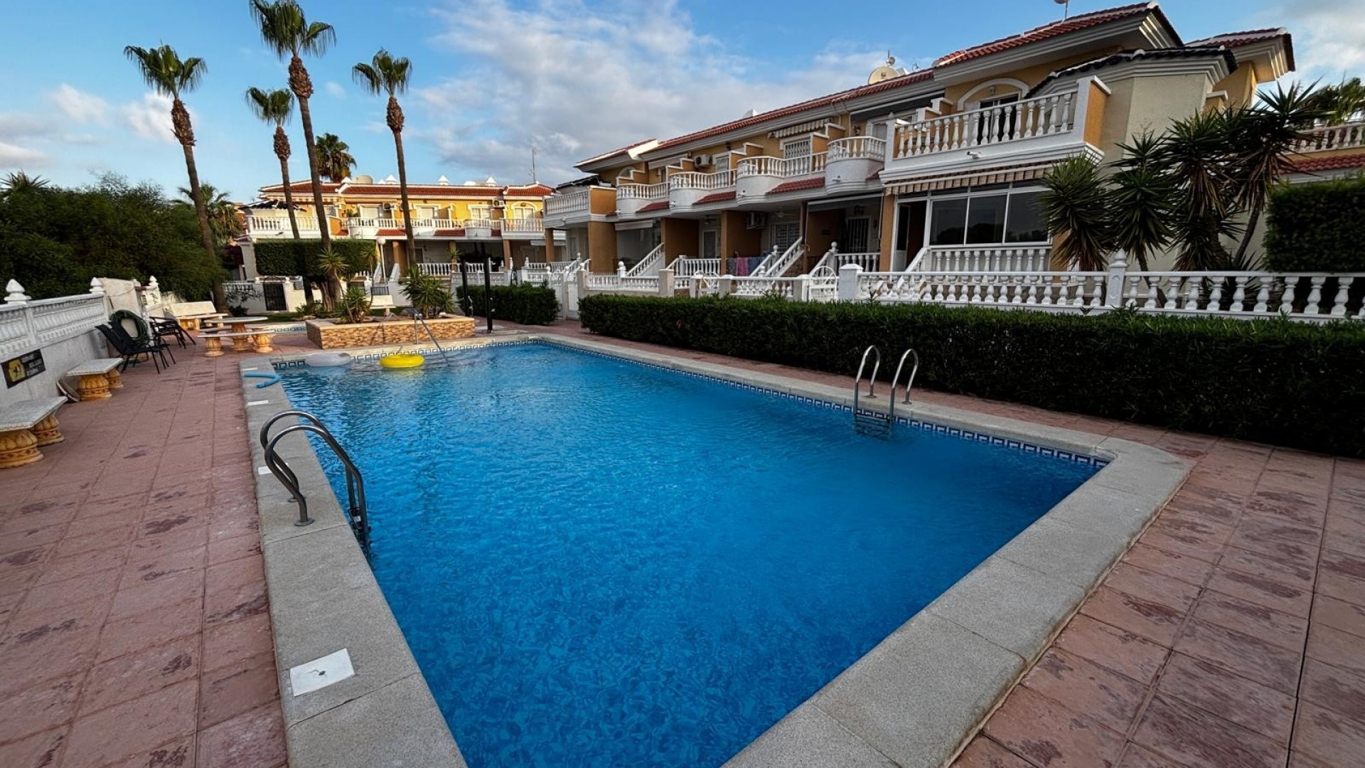 Resale - Townhouse - Ciudad Quesada - Dona Pepa