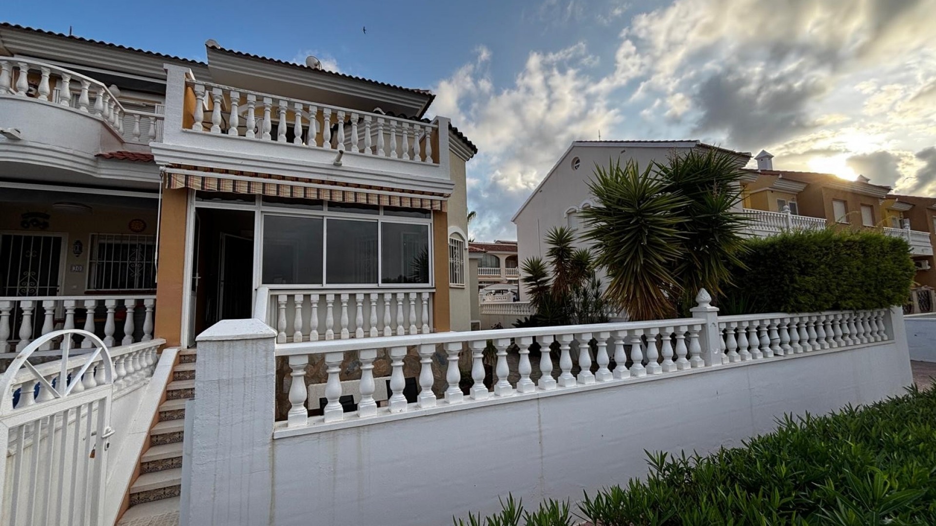 Resale - Townhouse - Ciudad Quesada - Dona Pepa