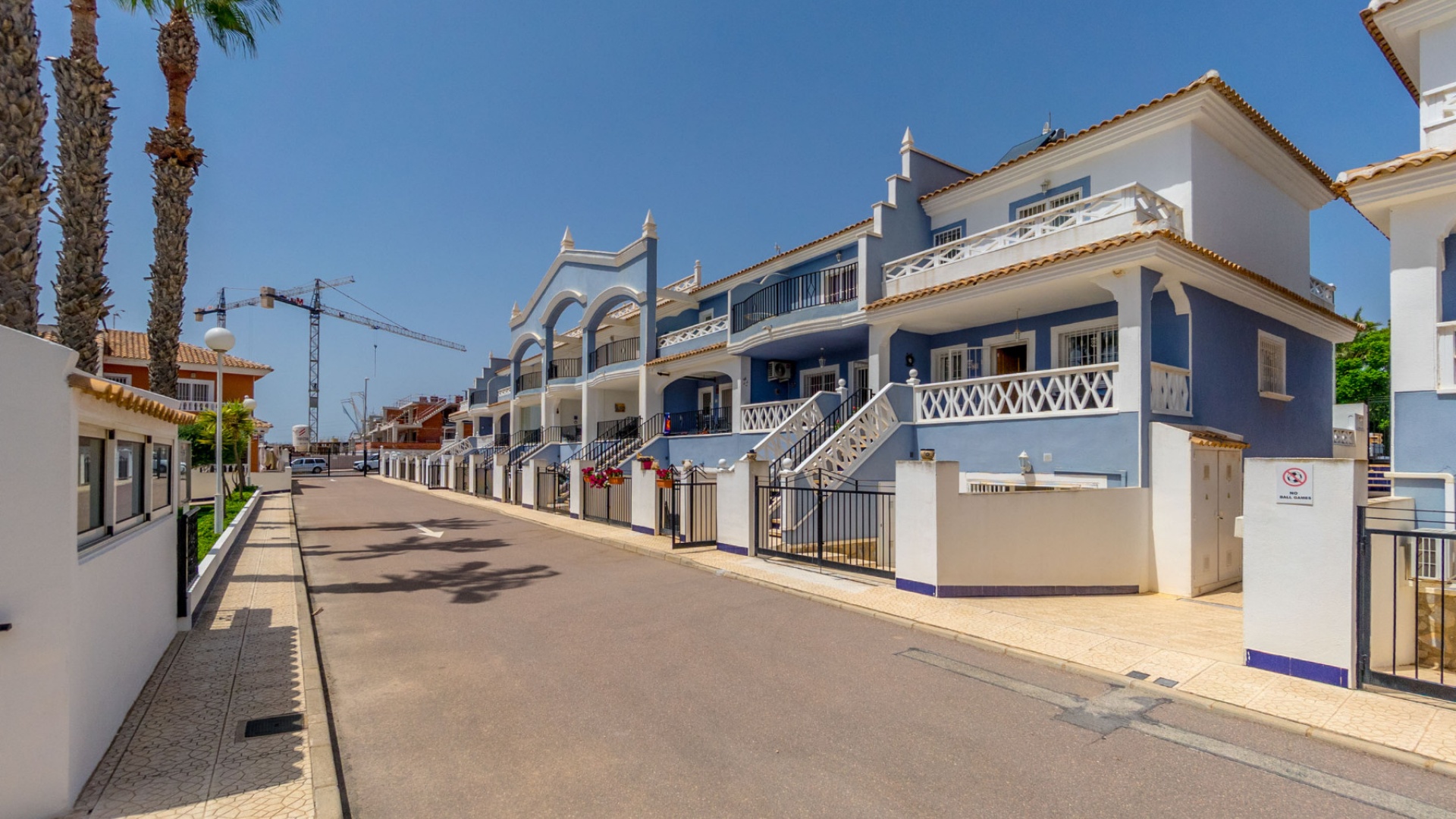 Resale - Townhouse - Ciudad Quesada - Dona Pepa