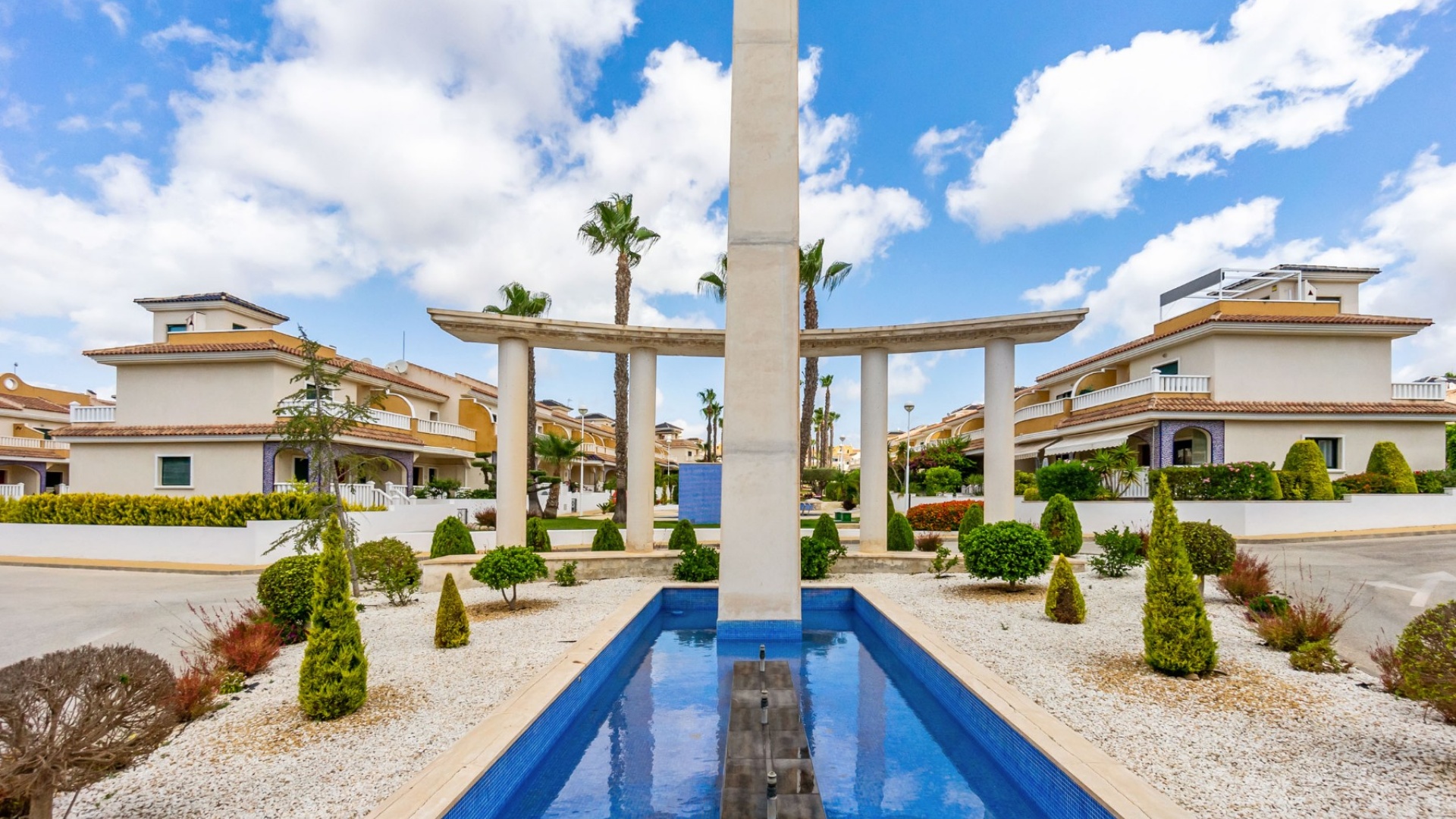 Resale - Townhouse - Ciudad Quesada - Dona Pepa