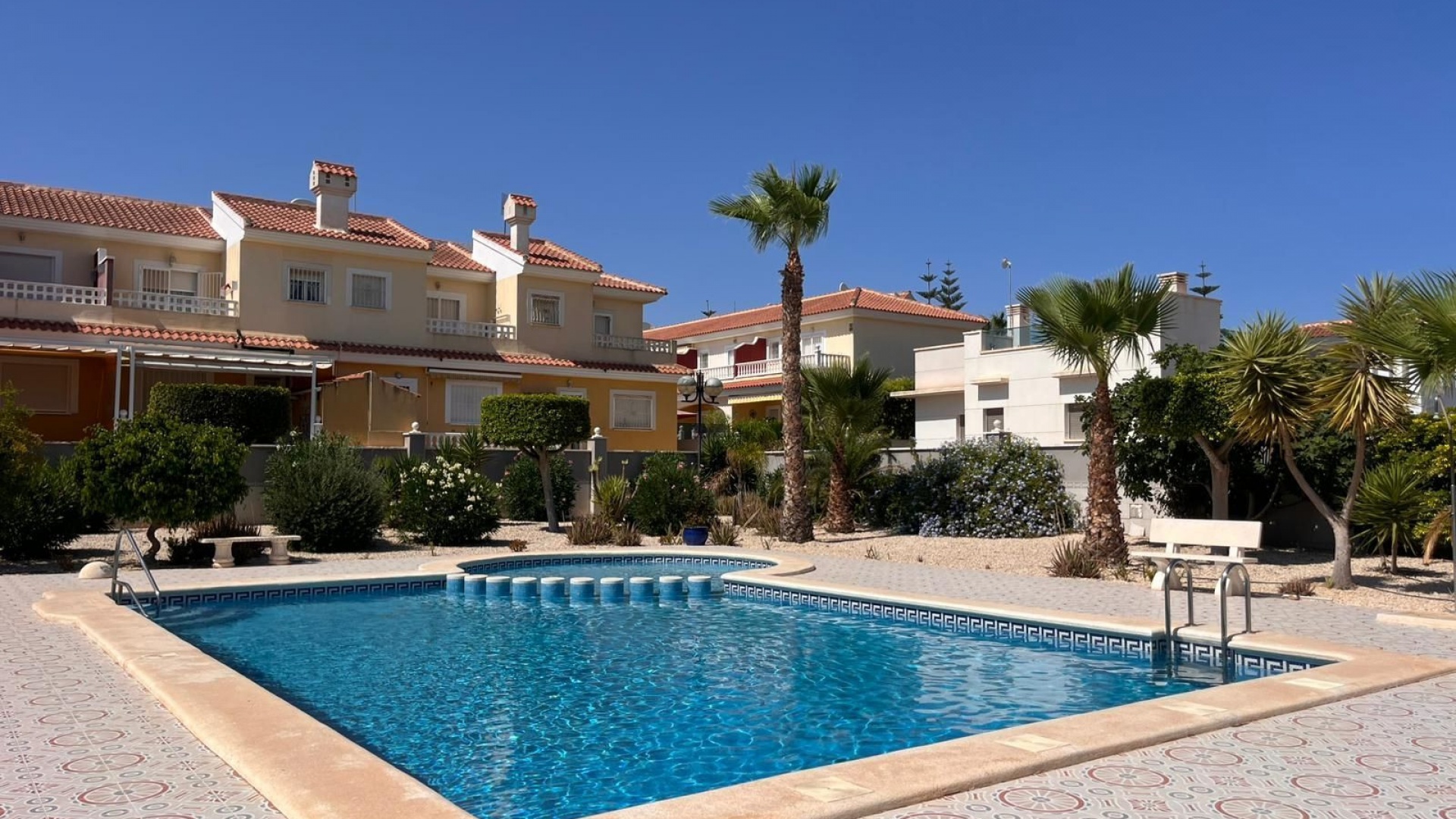 Resale - Townhouse - Ciudad Quesada - Dona Pepa