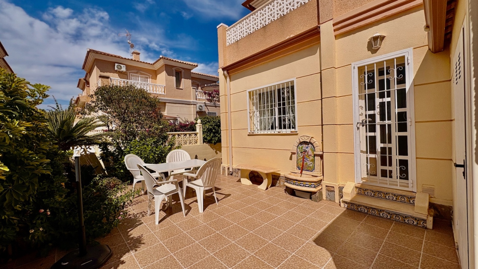 Resale - Townhouse - Ciudad Quesada - Dona Pepa