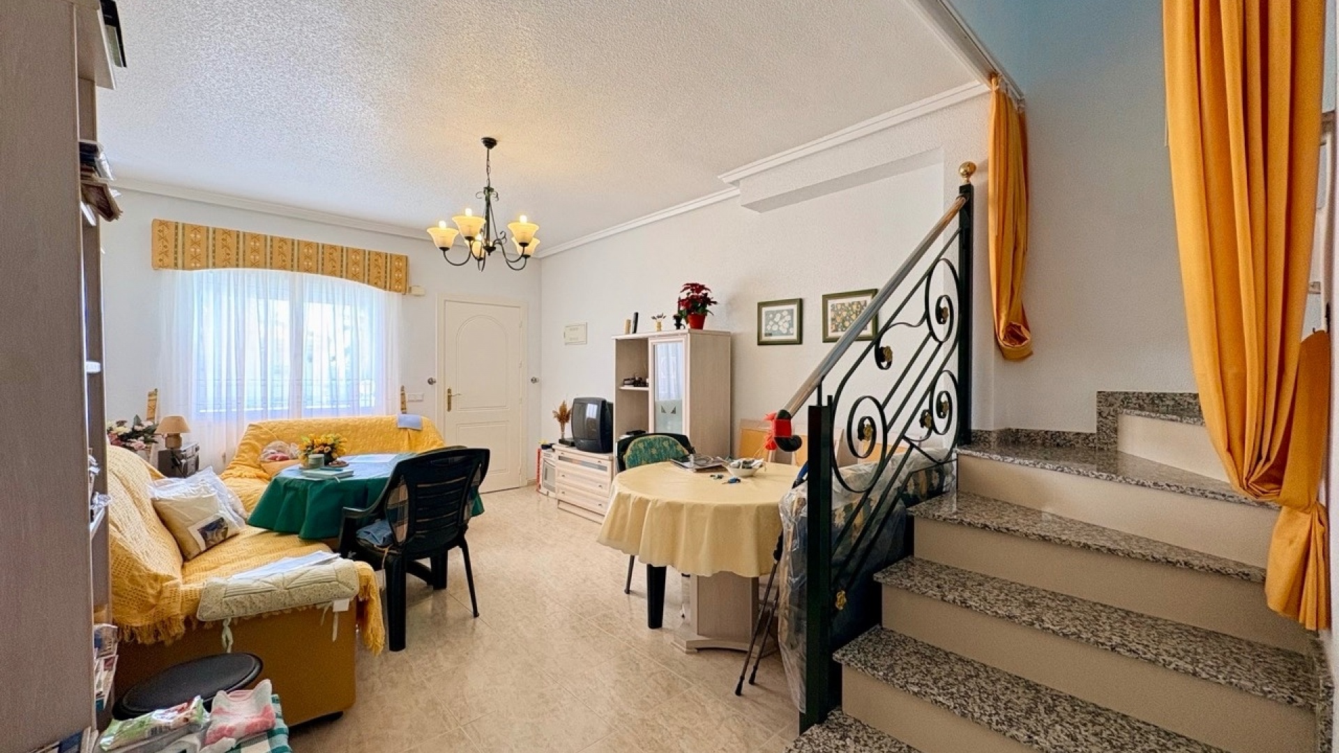 Resale - Townhouse - Ciudad Quesada - Dona Pepa