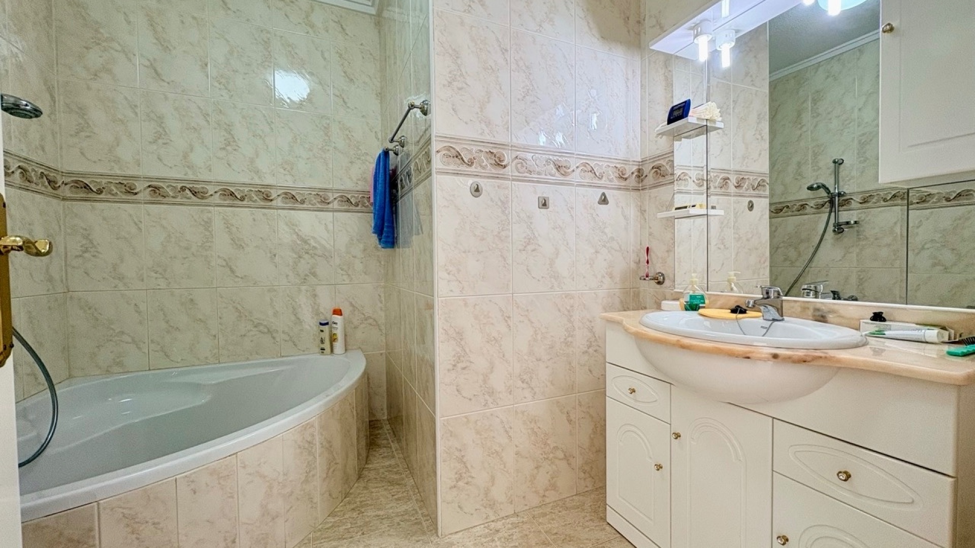 Resale - Townhouse - Ciudad Quesada - Dona Pepa