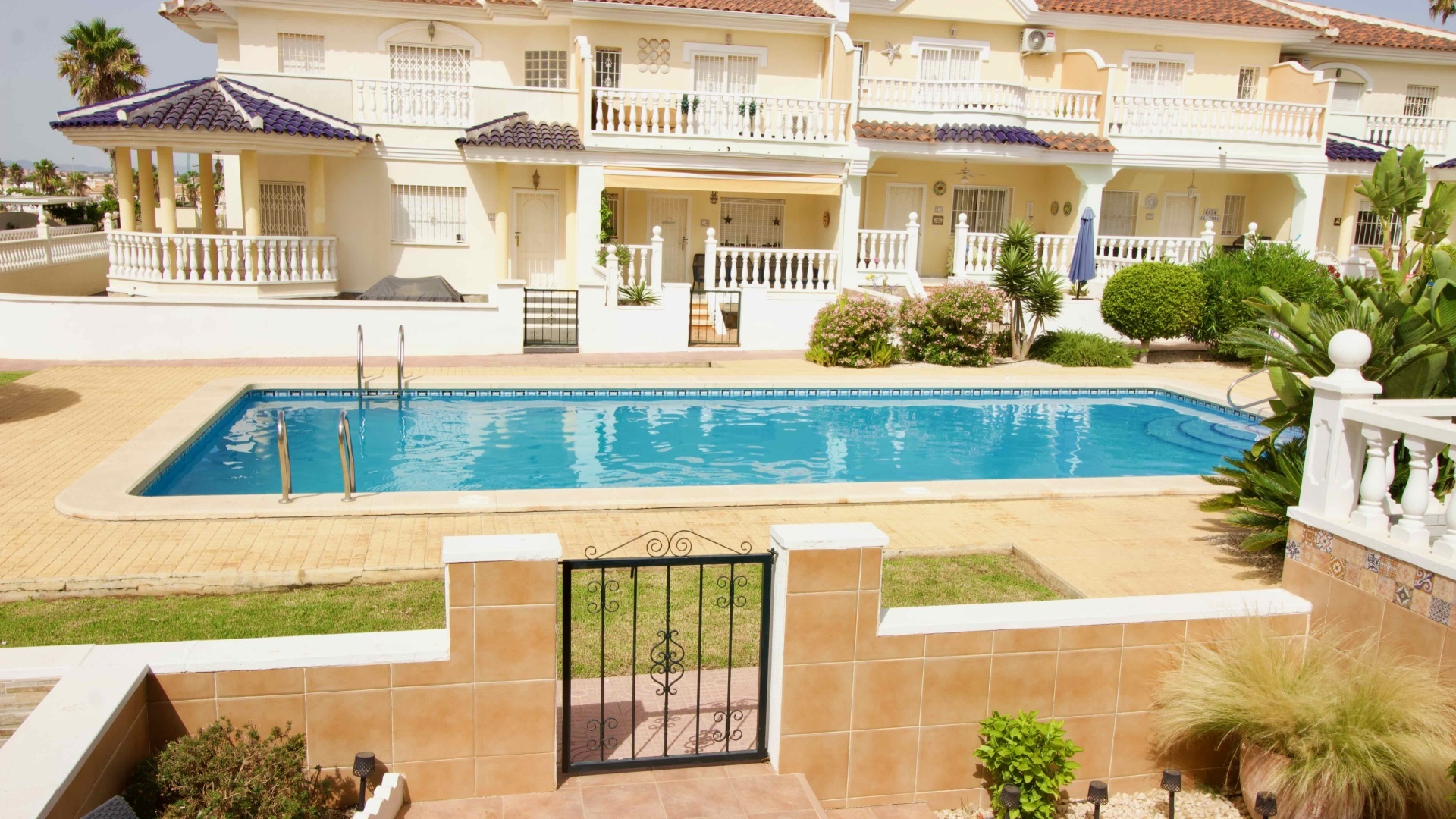 Resale - Townhouse - Ciudad Quesada - Dona Pepa