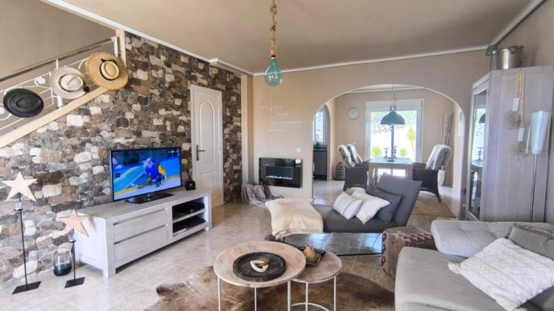 Resale - Townhouse - Ciudad Quesada - La Fiesta