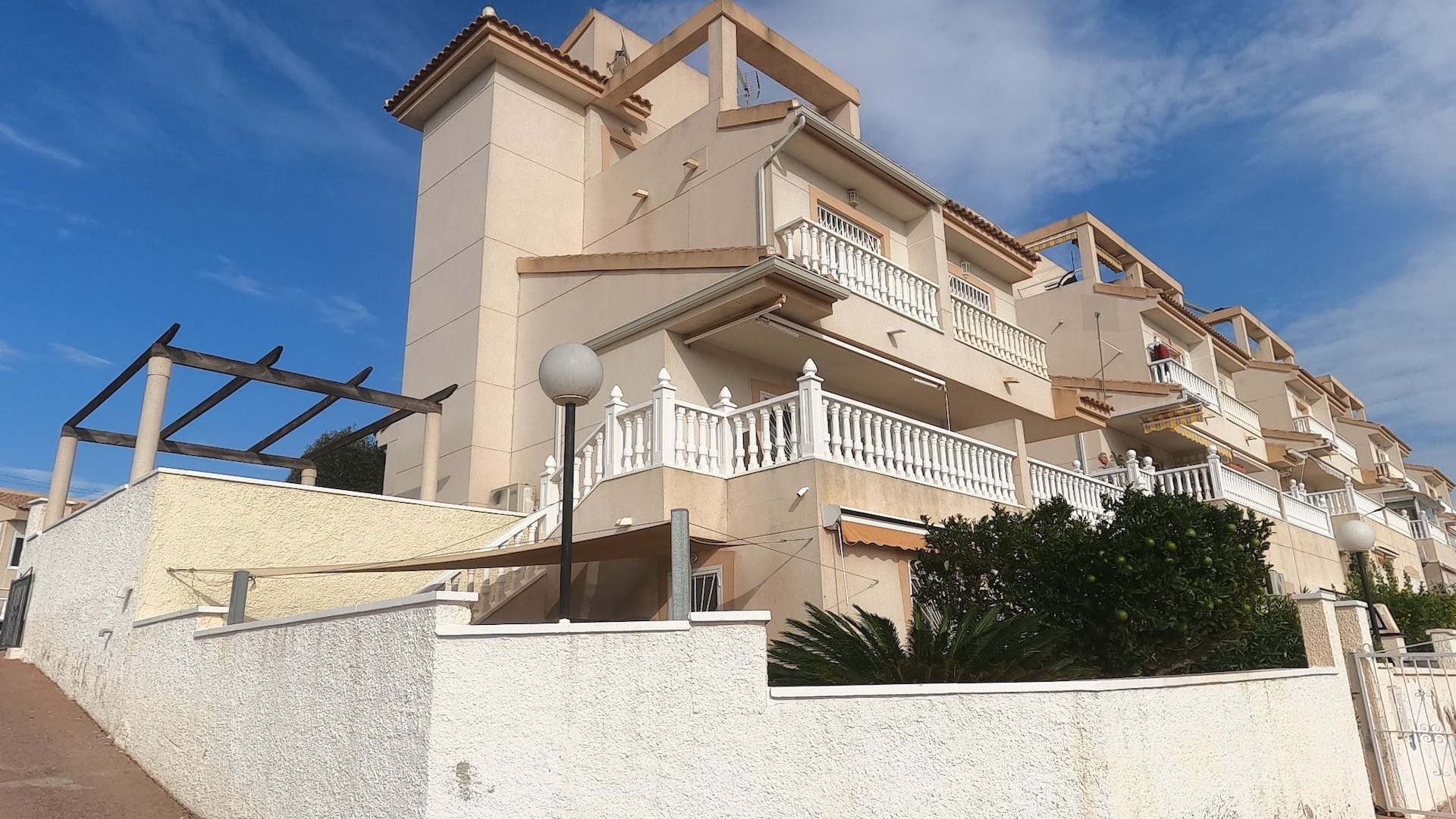 Resale - Townhouse - Ciudad Quesada - La Marquesa Golf