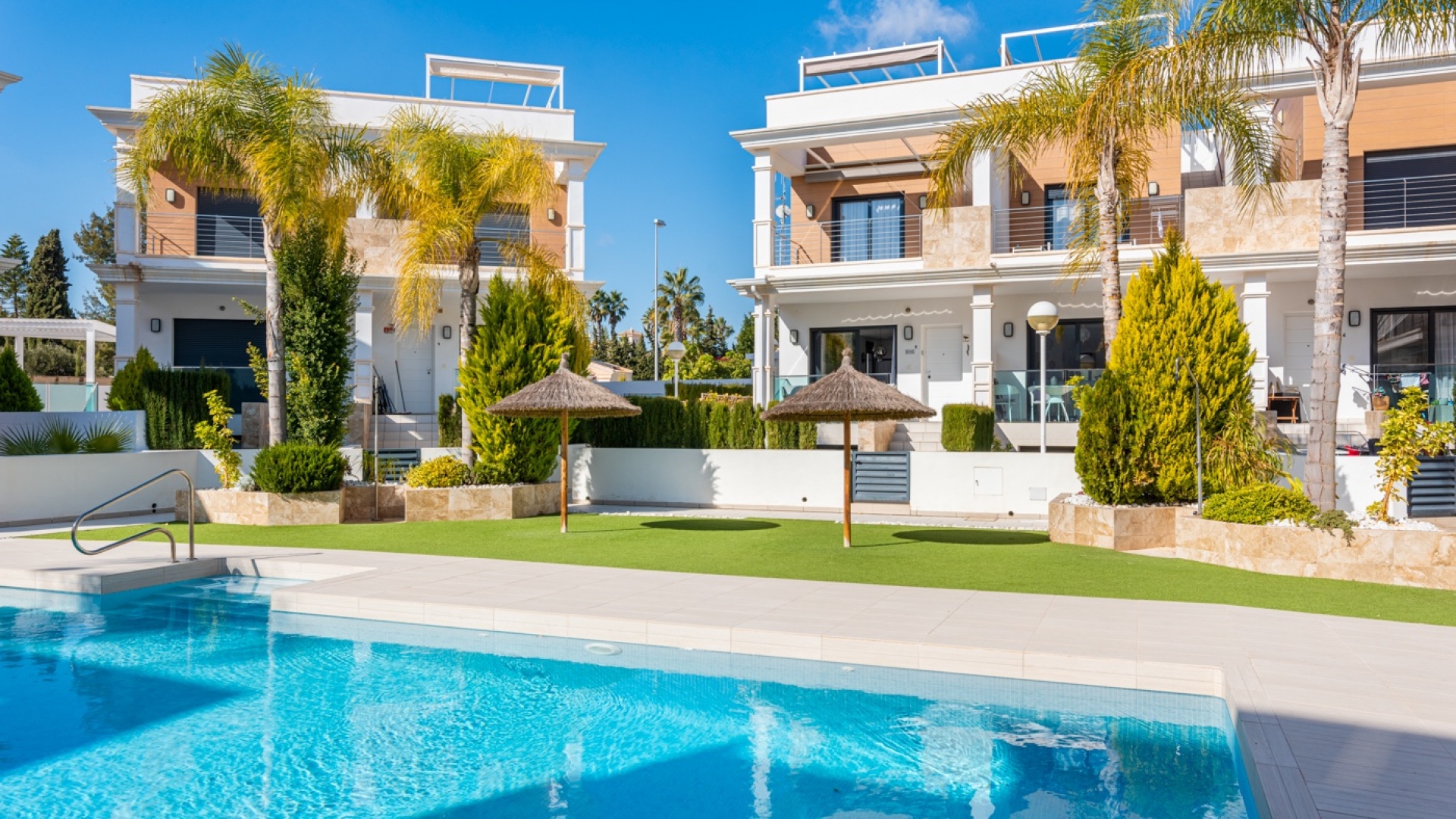 Resale - Townhouse - Ciudad Quesada - Lo Marabu