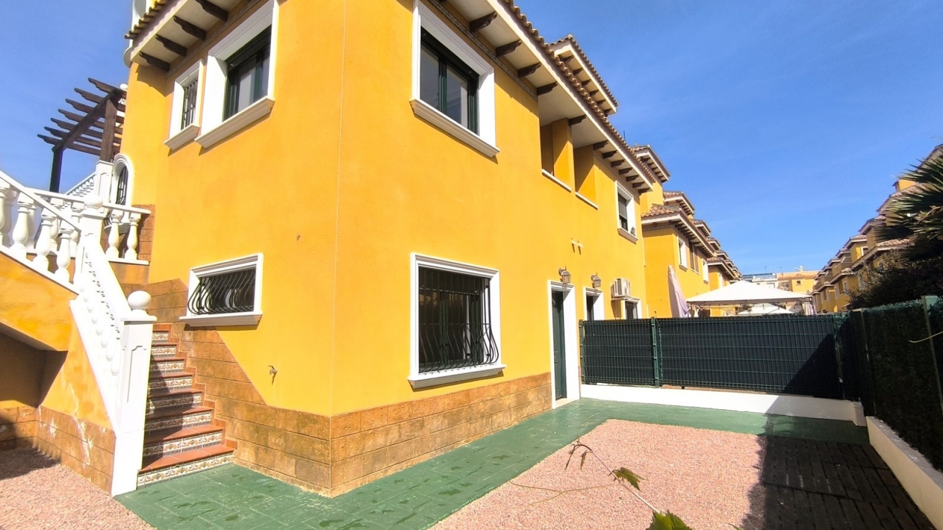 Resale - Townhouse - Ciudad Quesada - Lo Marabu