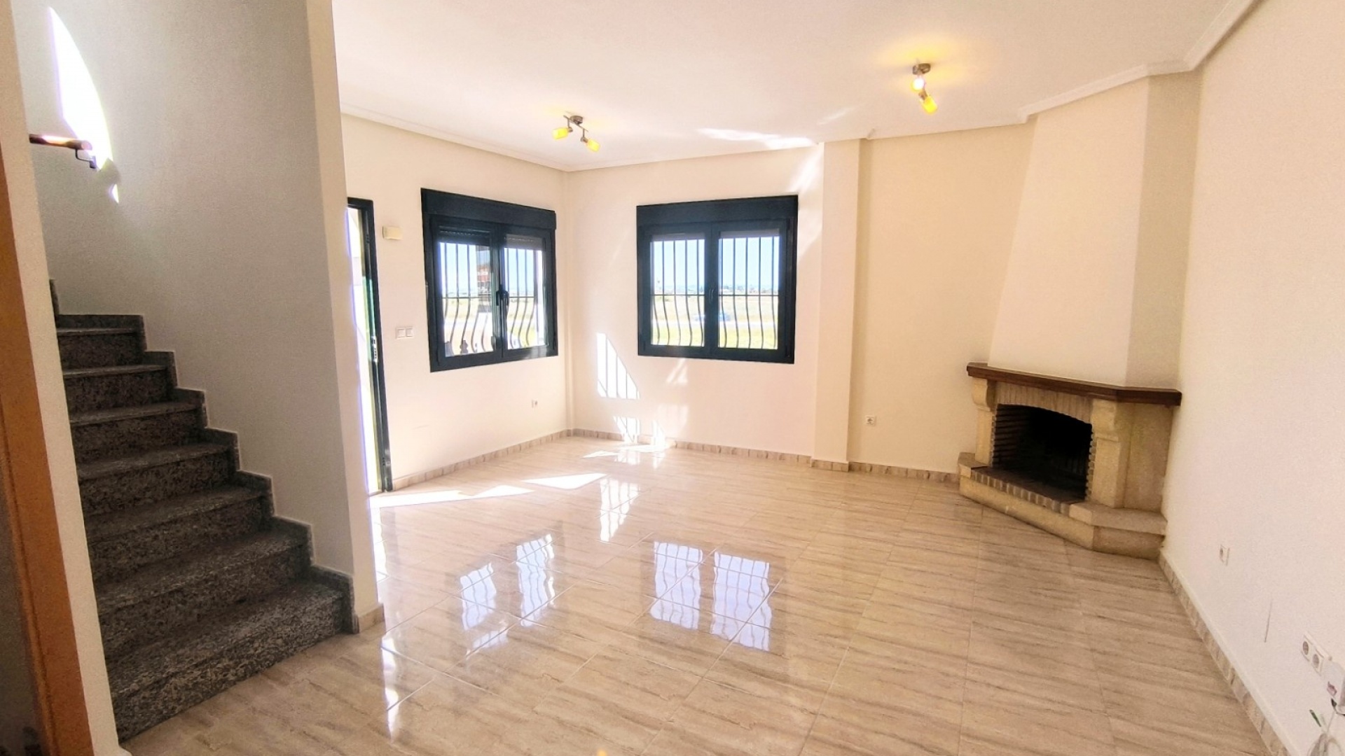 Resale - Townhouse - Ciudad Quesada - Lo Marabu