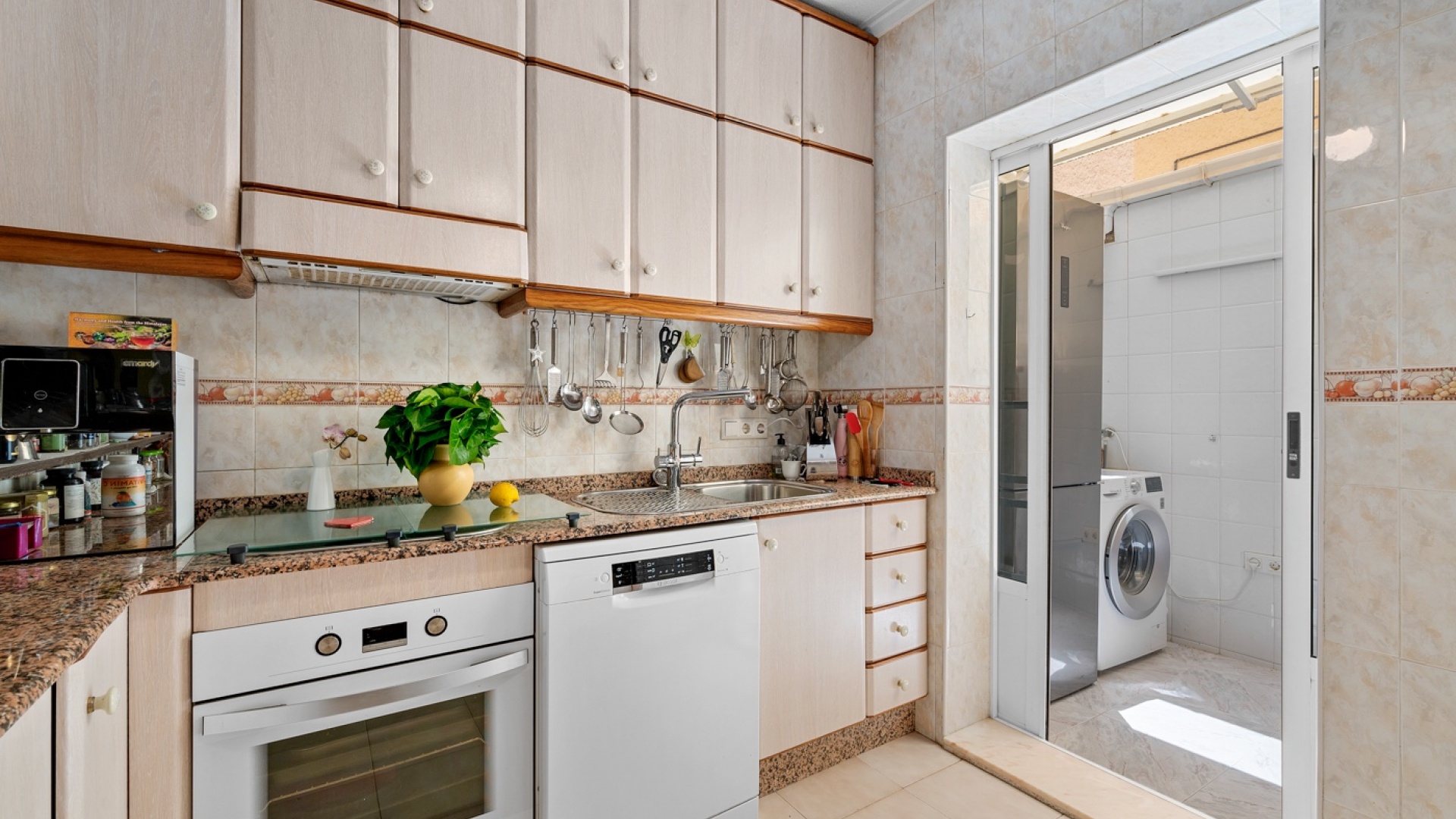 Resale - Townhouse - Ciudad Quesada