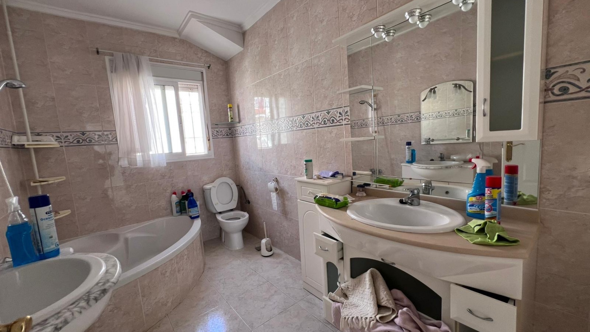 Resale - Townhouse - Ciudad Quesada