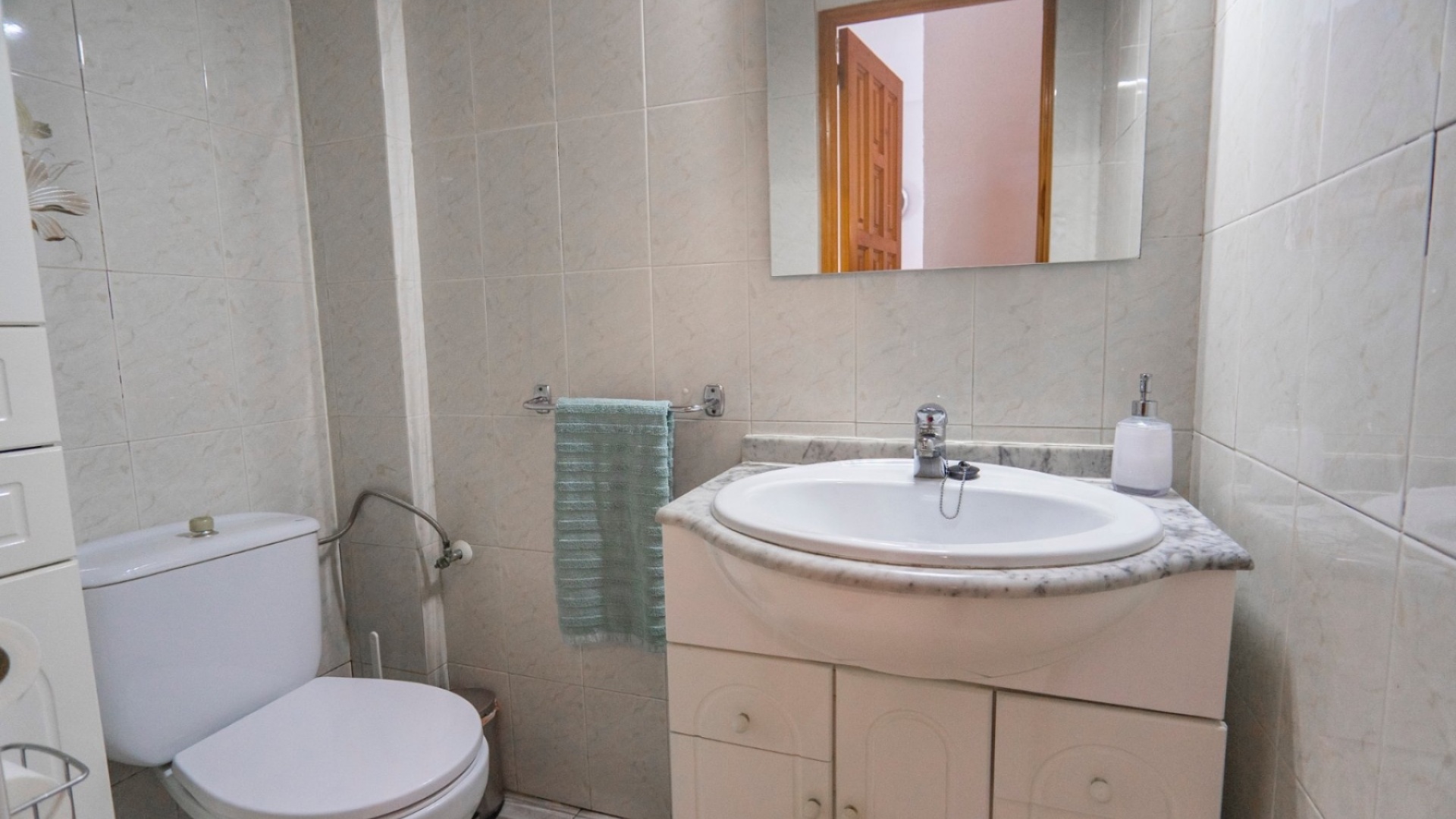 Resale - Townhouse - Ciudad Quesada