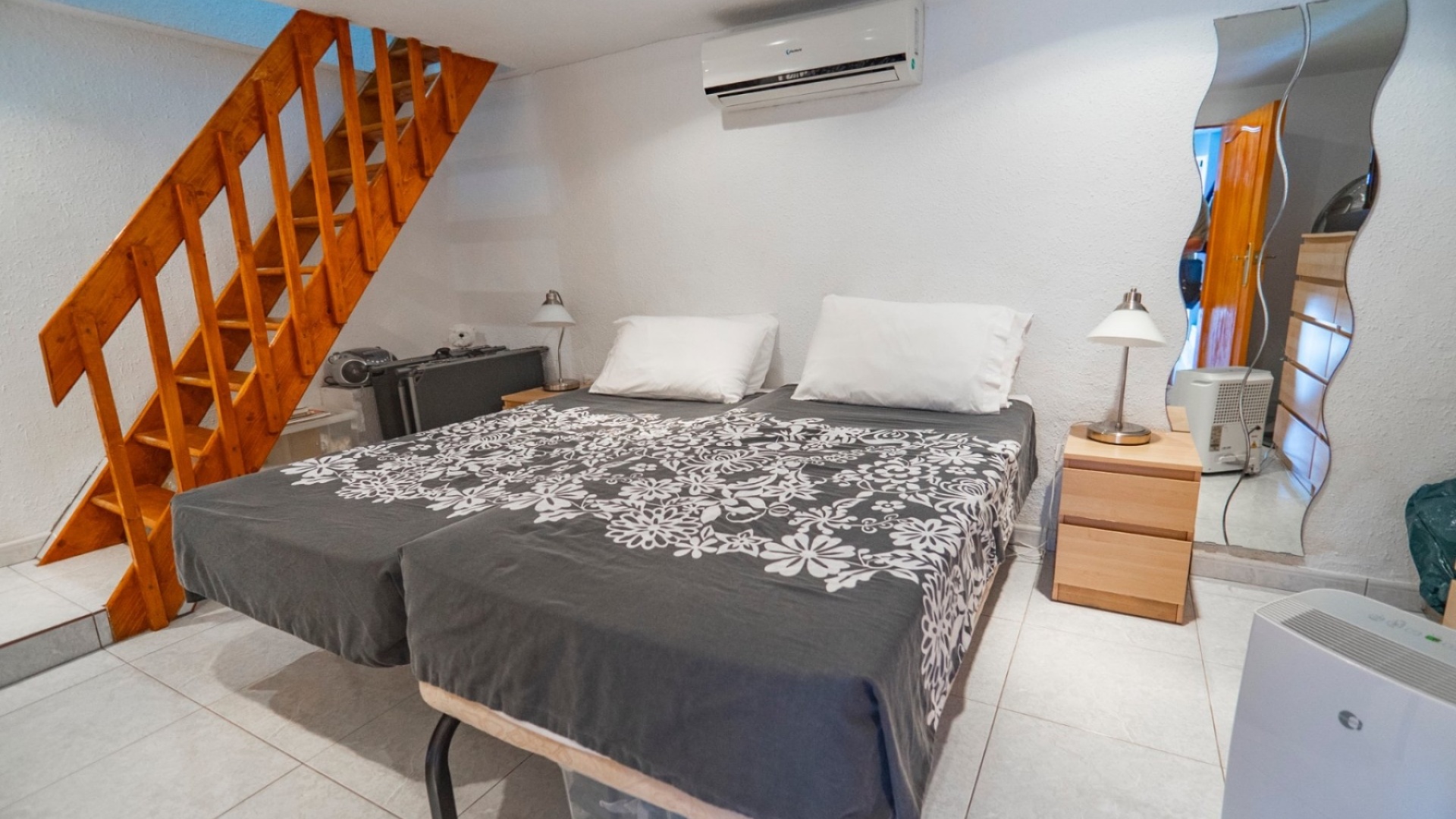 Resale - Townhouse - Ciudad Quesada