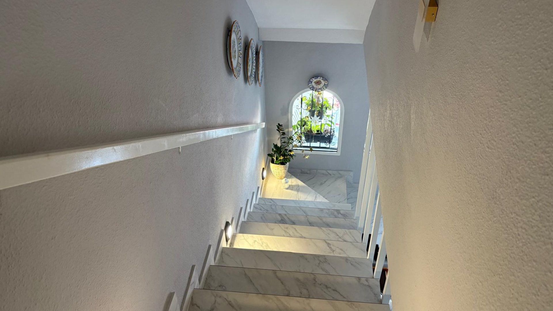 Resale - Townhouse - Ciudad Quesada