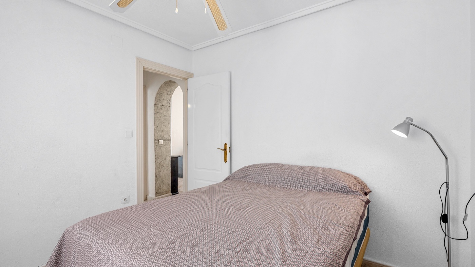 Resale - Townhouse - Ciudad Quesada