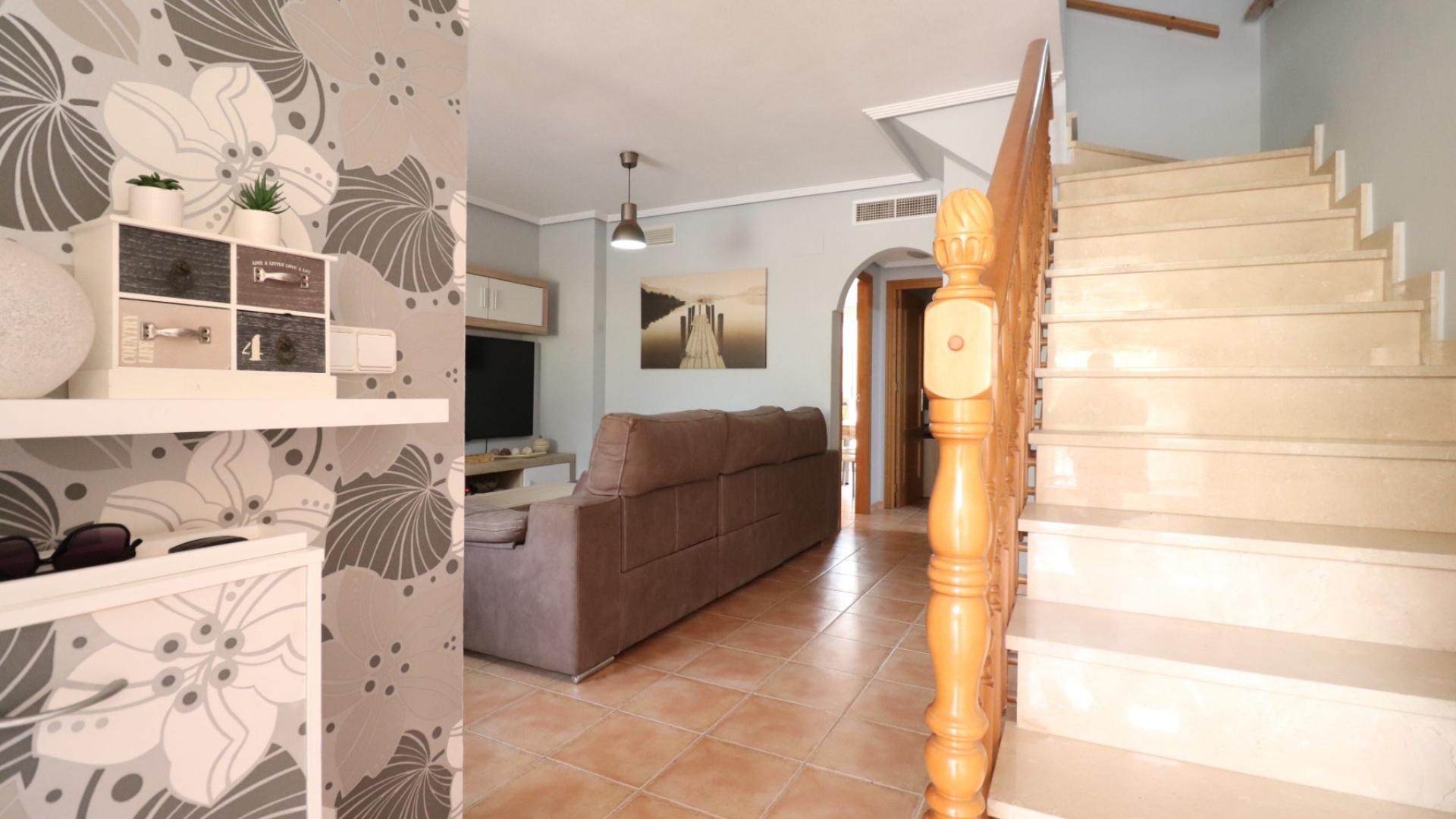 Resale - Townhouse - Cox - Cox - Country