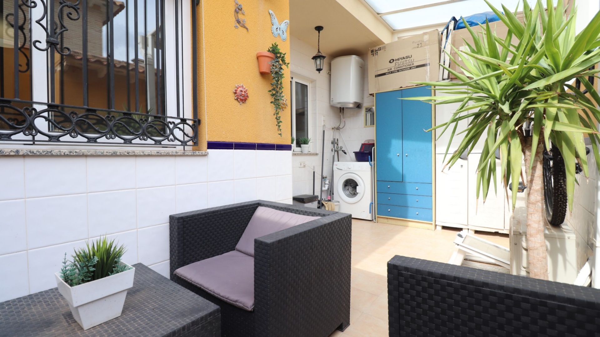 Resale - Townhouse - Cox - Cox - Country