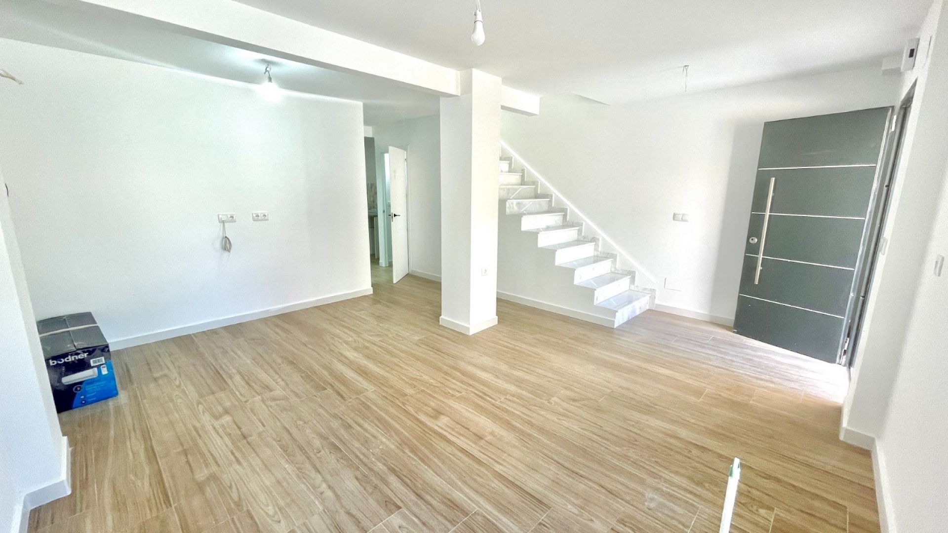 Resale - Townhouse - Daya Vieja