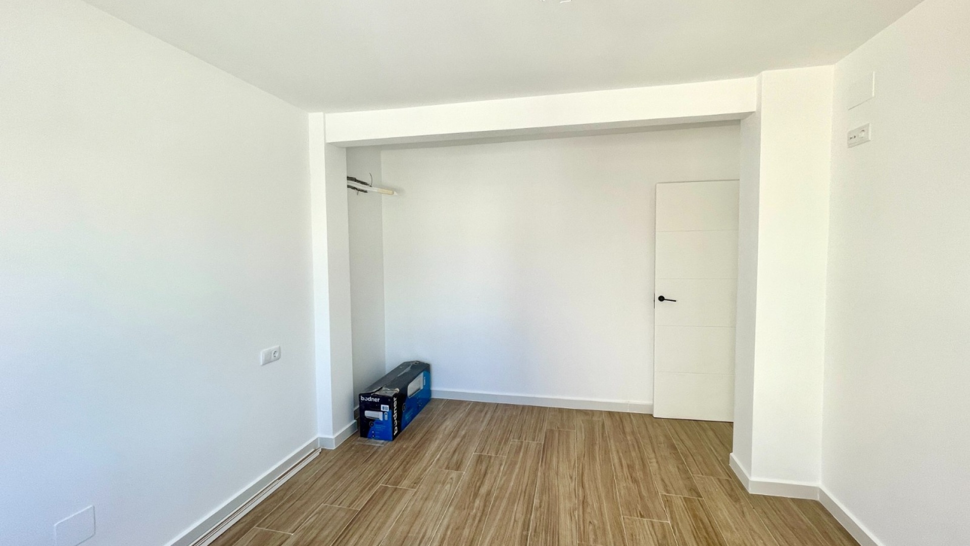 Resale - Townhouse - Daya Vieja