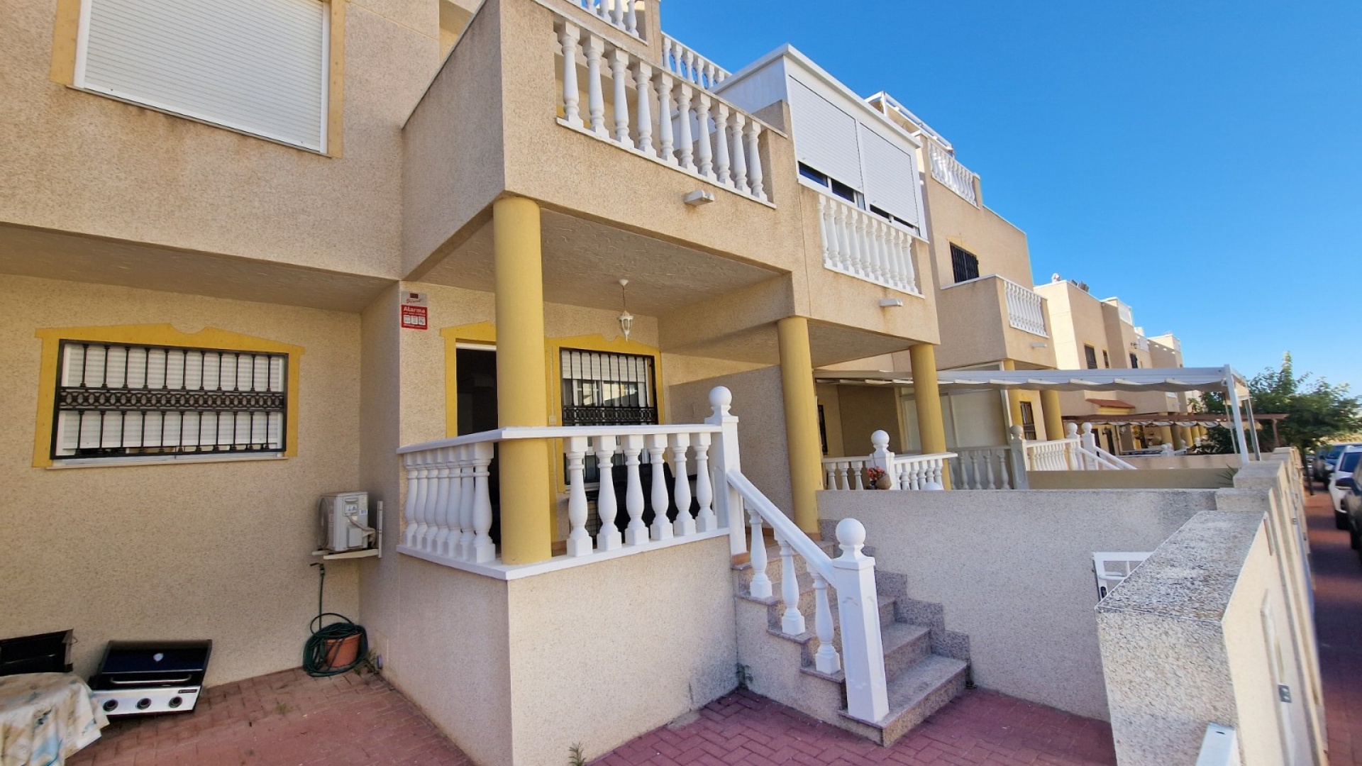 Resale - Townhouse - Guardamar del Segura - El Eden