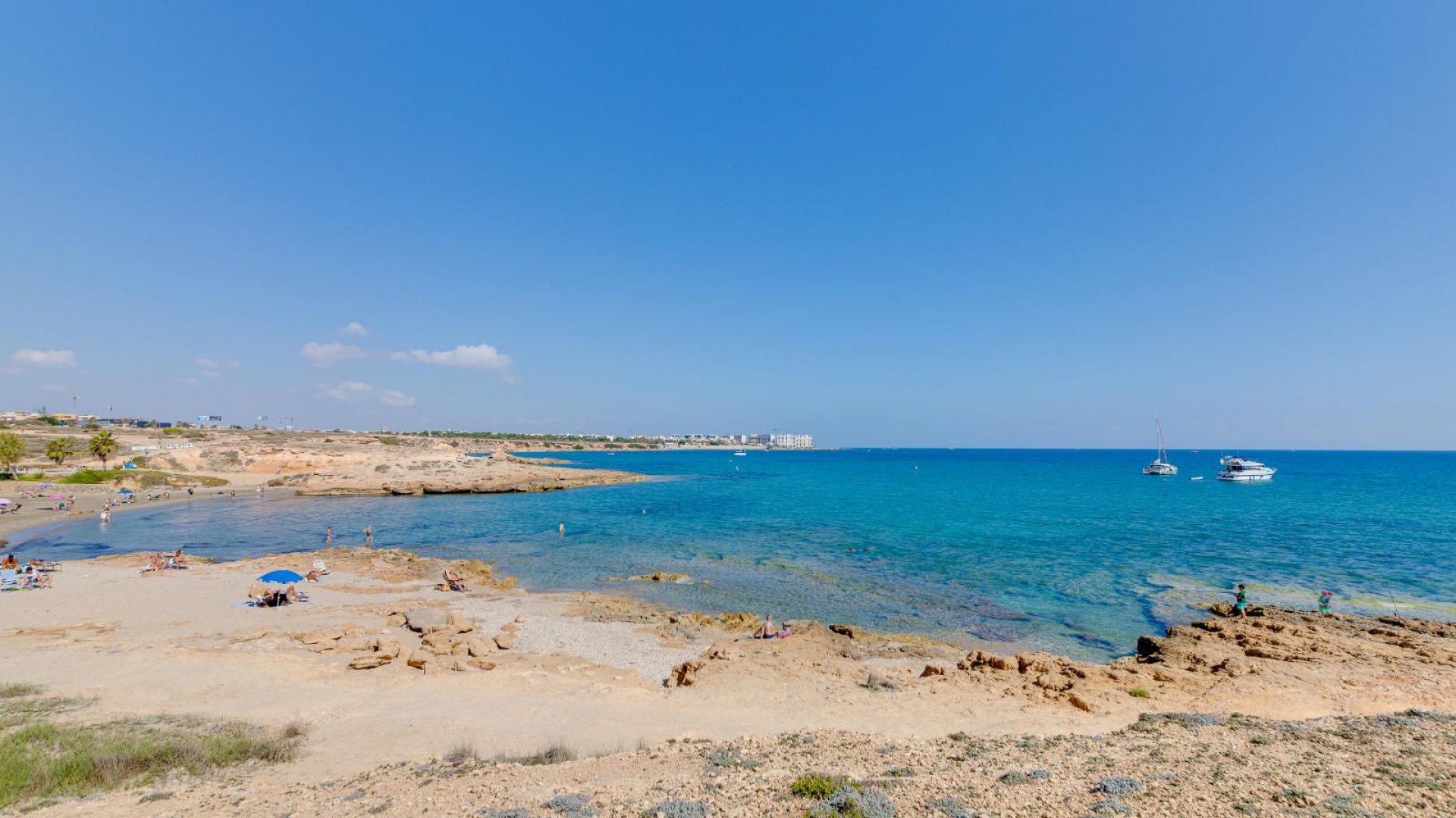 Resale - Townhouse - La Florida  - La Florida