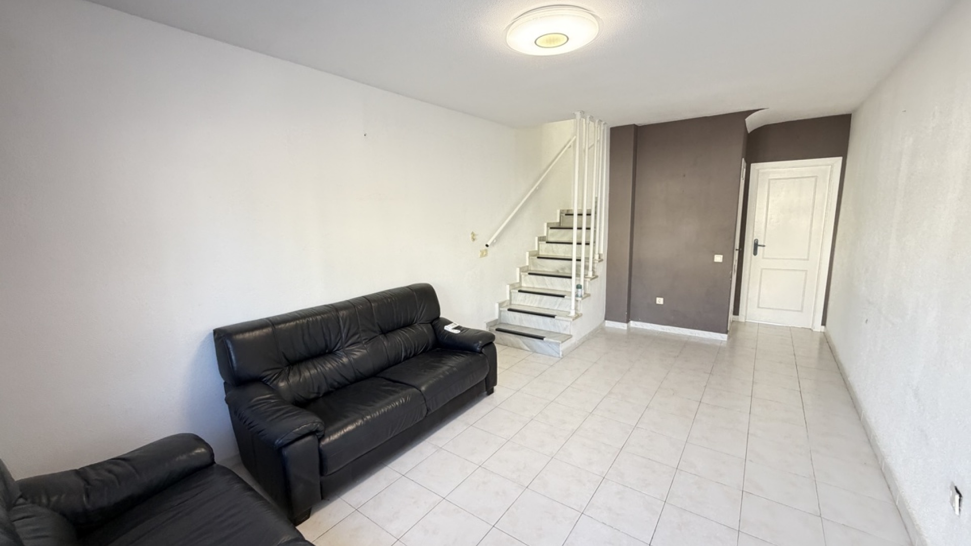 Resale - Townhouse - La Florida  - La Florida