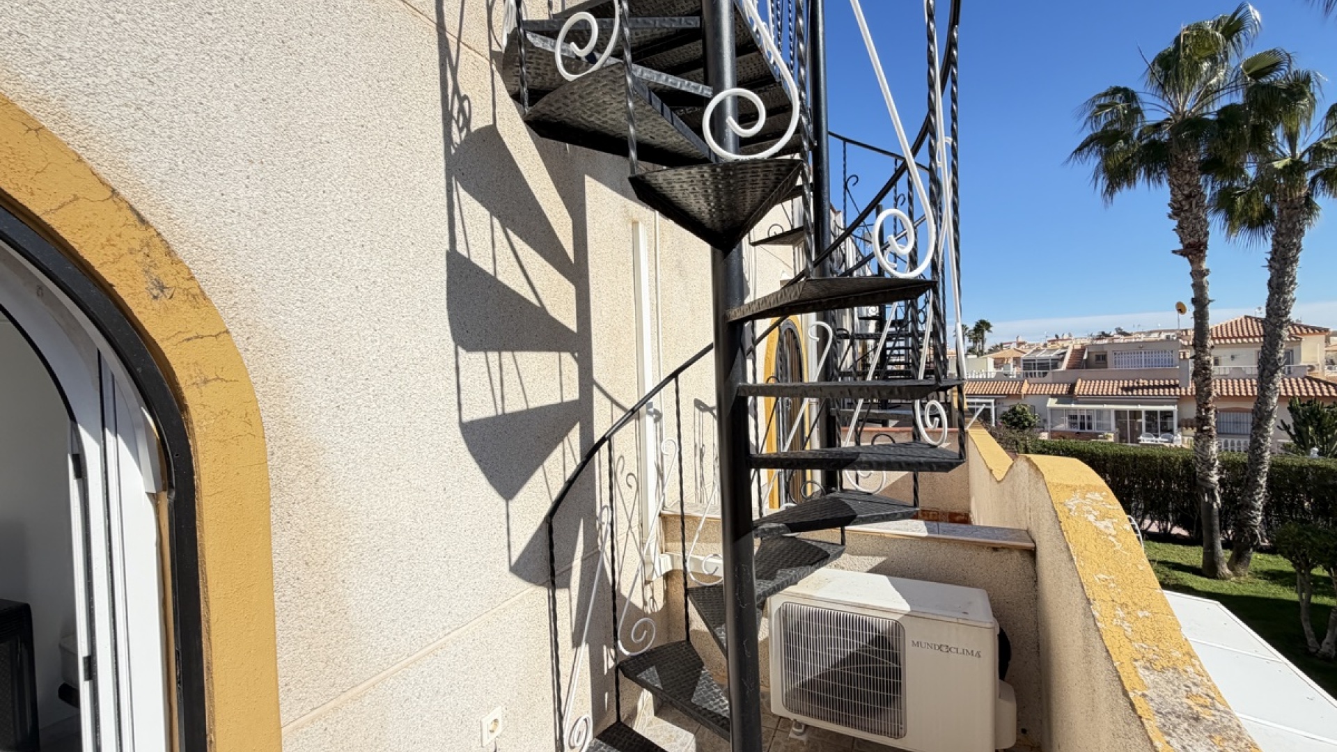 Resale - Townhouse - La Florida  - La Florida