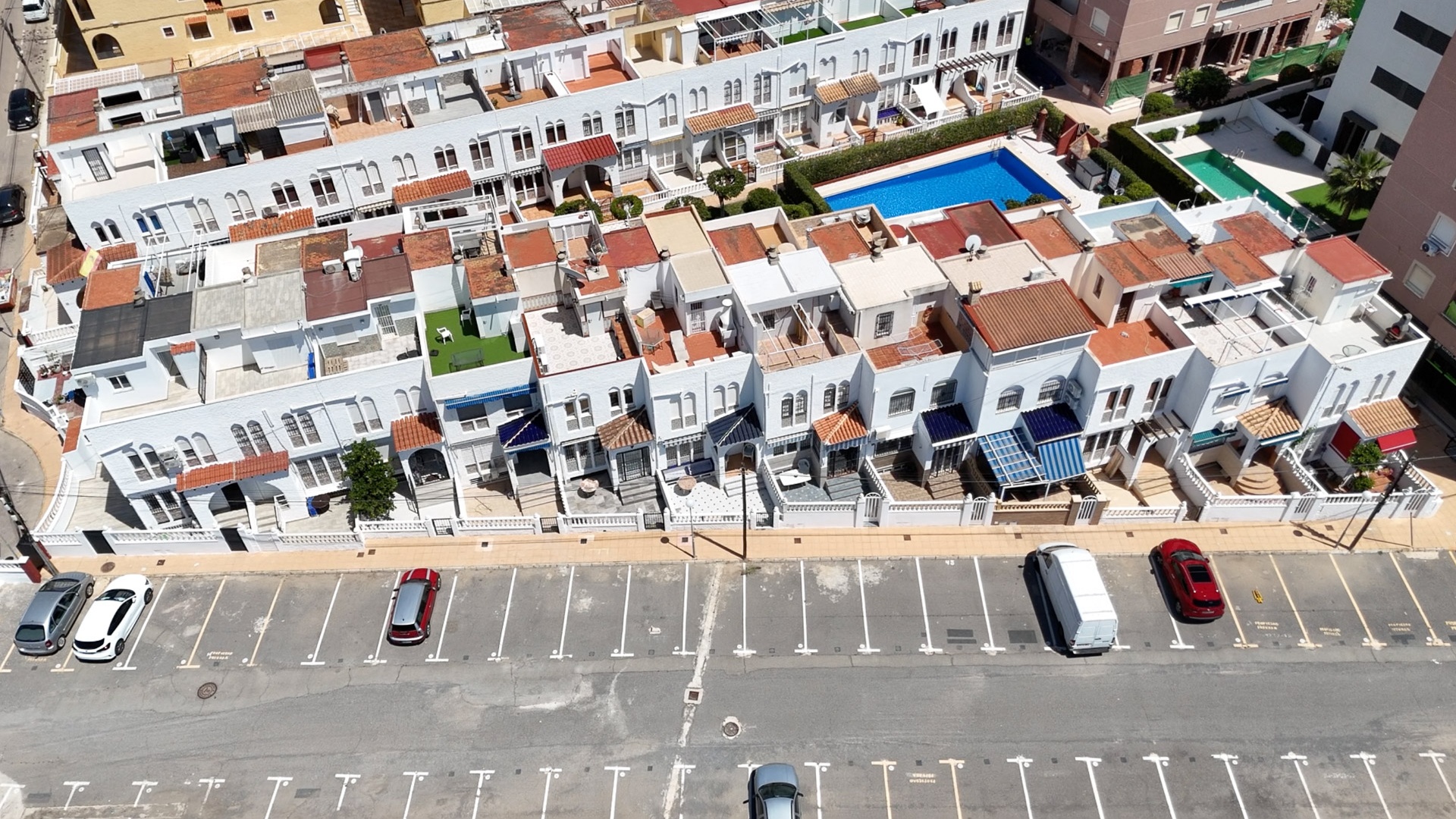 Resale - Townhouse - La Mata - Beachside La Mata