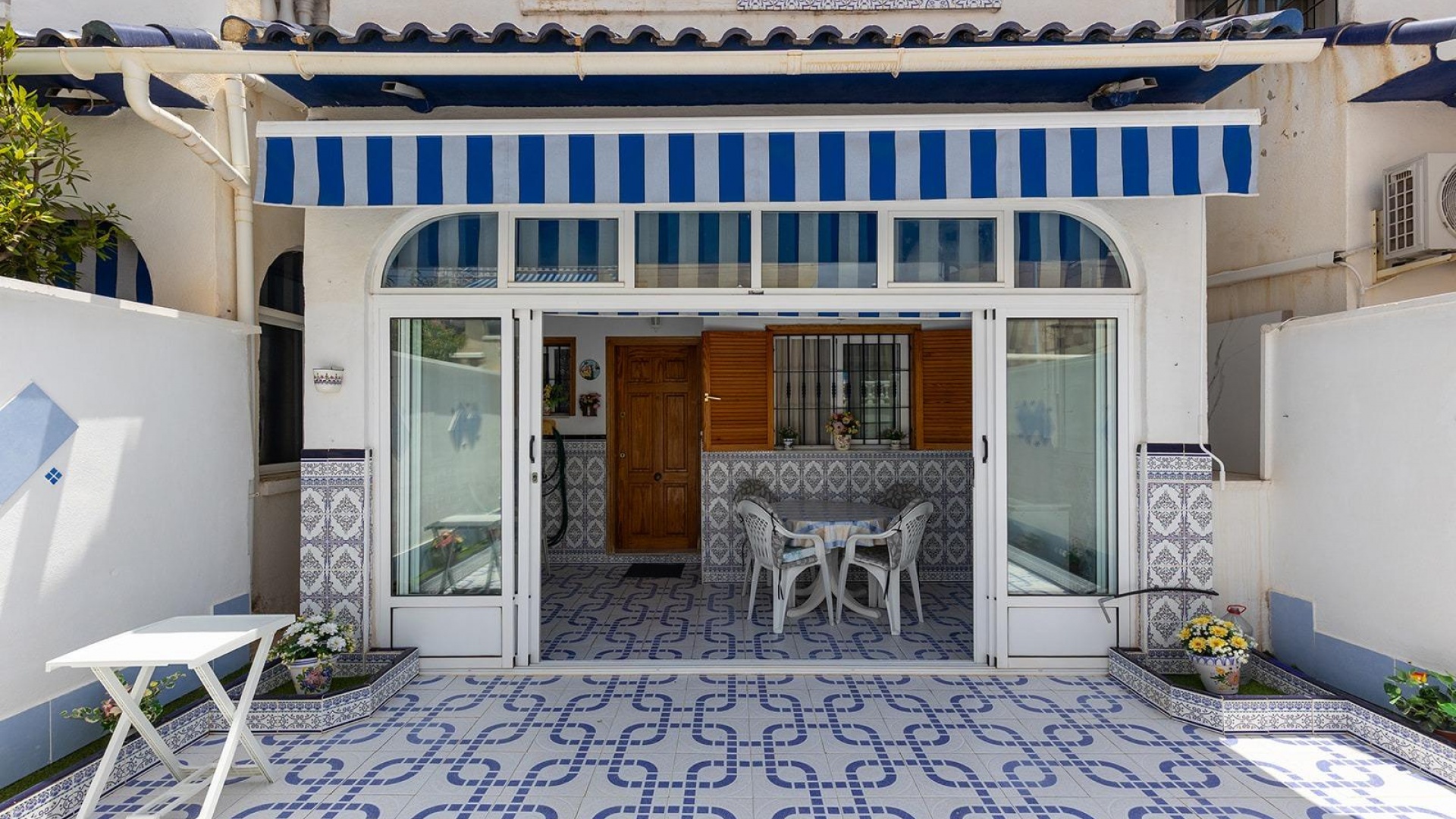 Resale - Townhouse - La Mata - Beachside La Mata