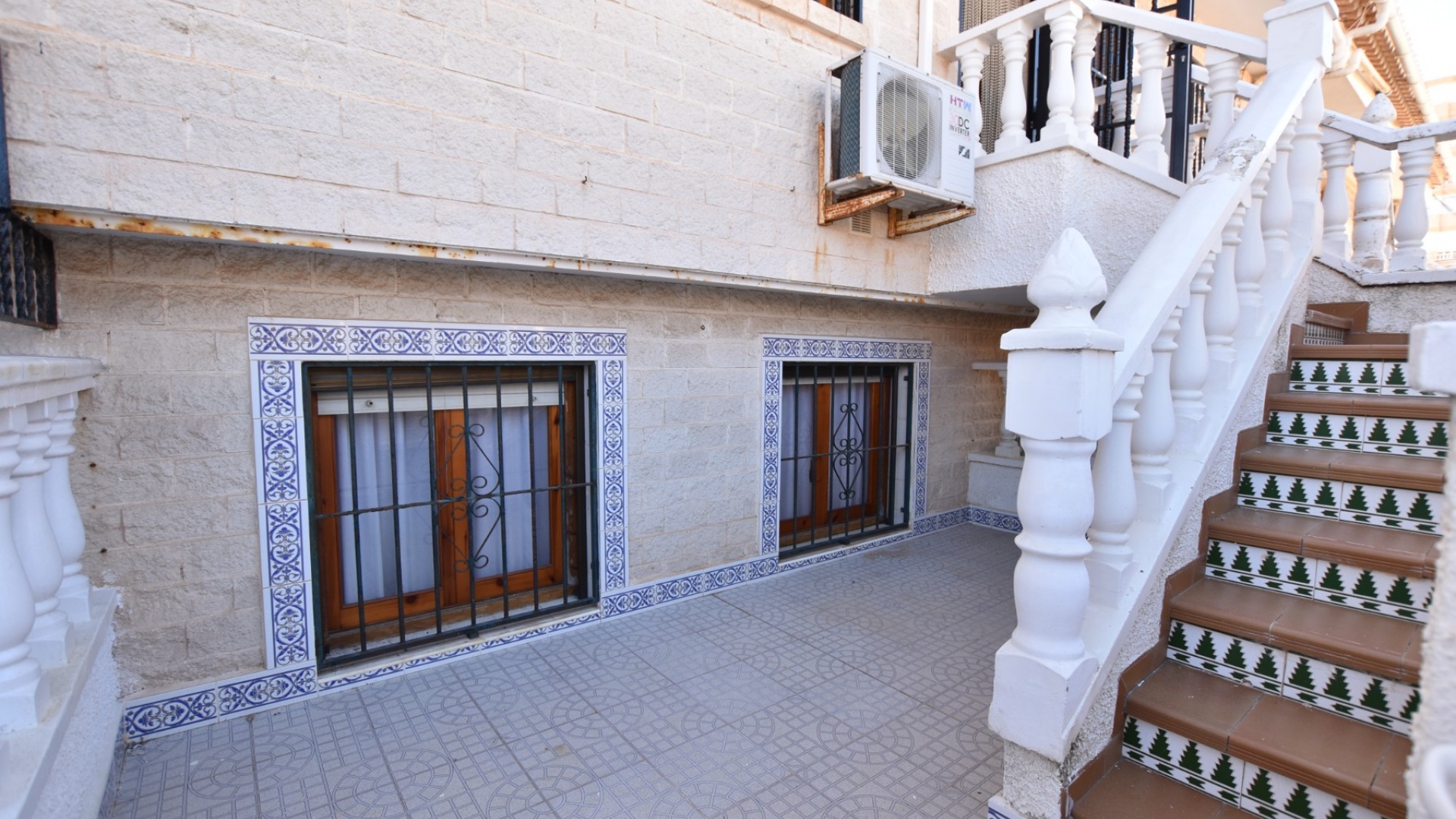 Resale - Townhouse - La Mata - Beachside La Mata